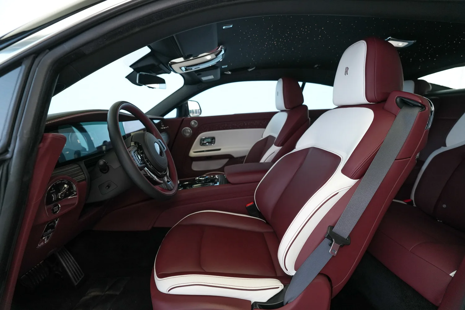 2025 Rolls-Royce Spectre, 3/15