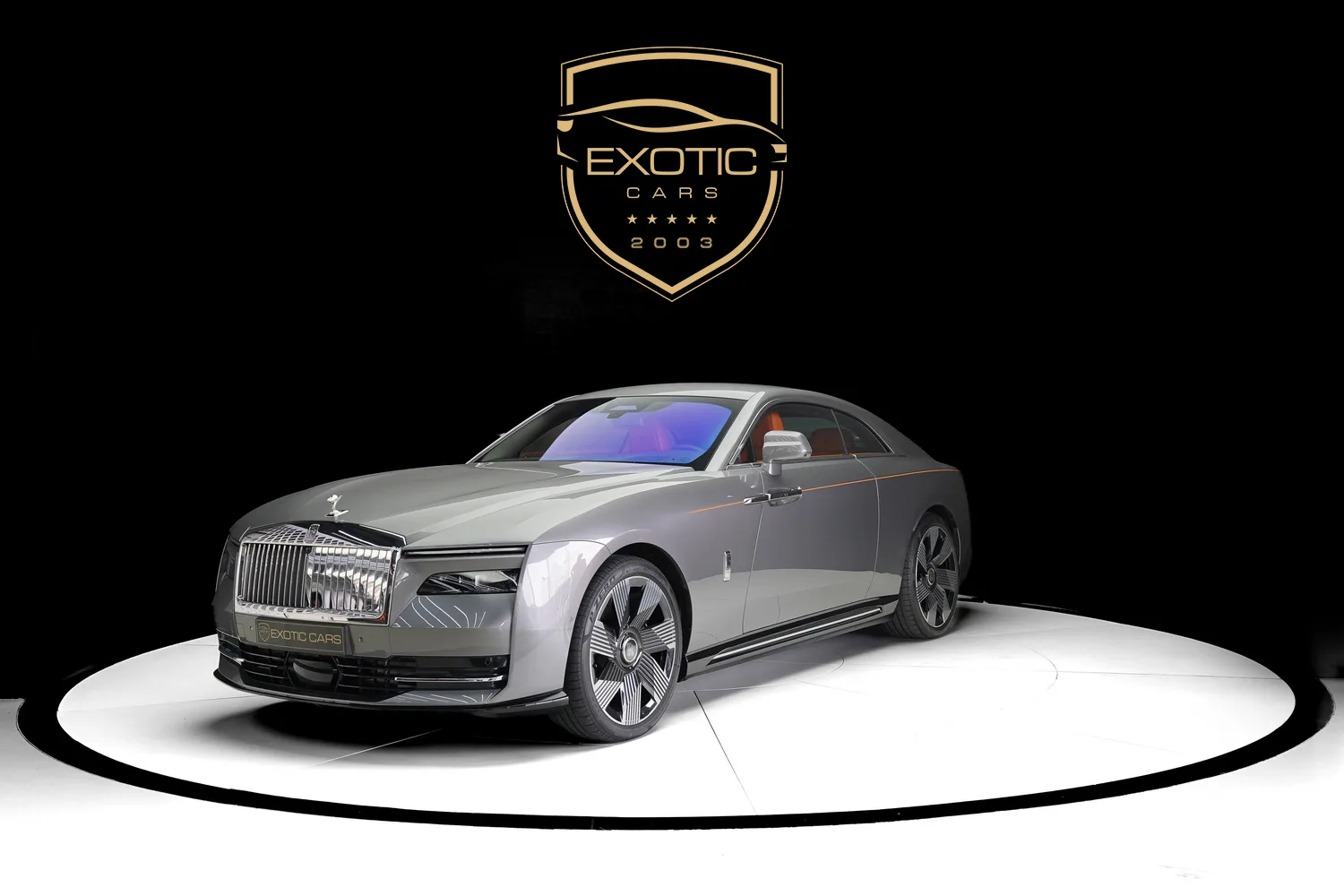 2025 Rolls-Royce Spectre proposée par un concessionnaire spécialisé à Dubaï, Émirats arabes unis, photo principale