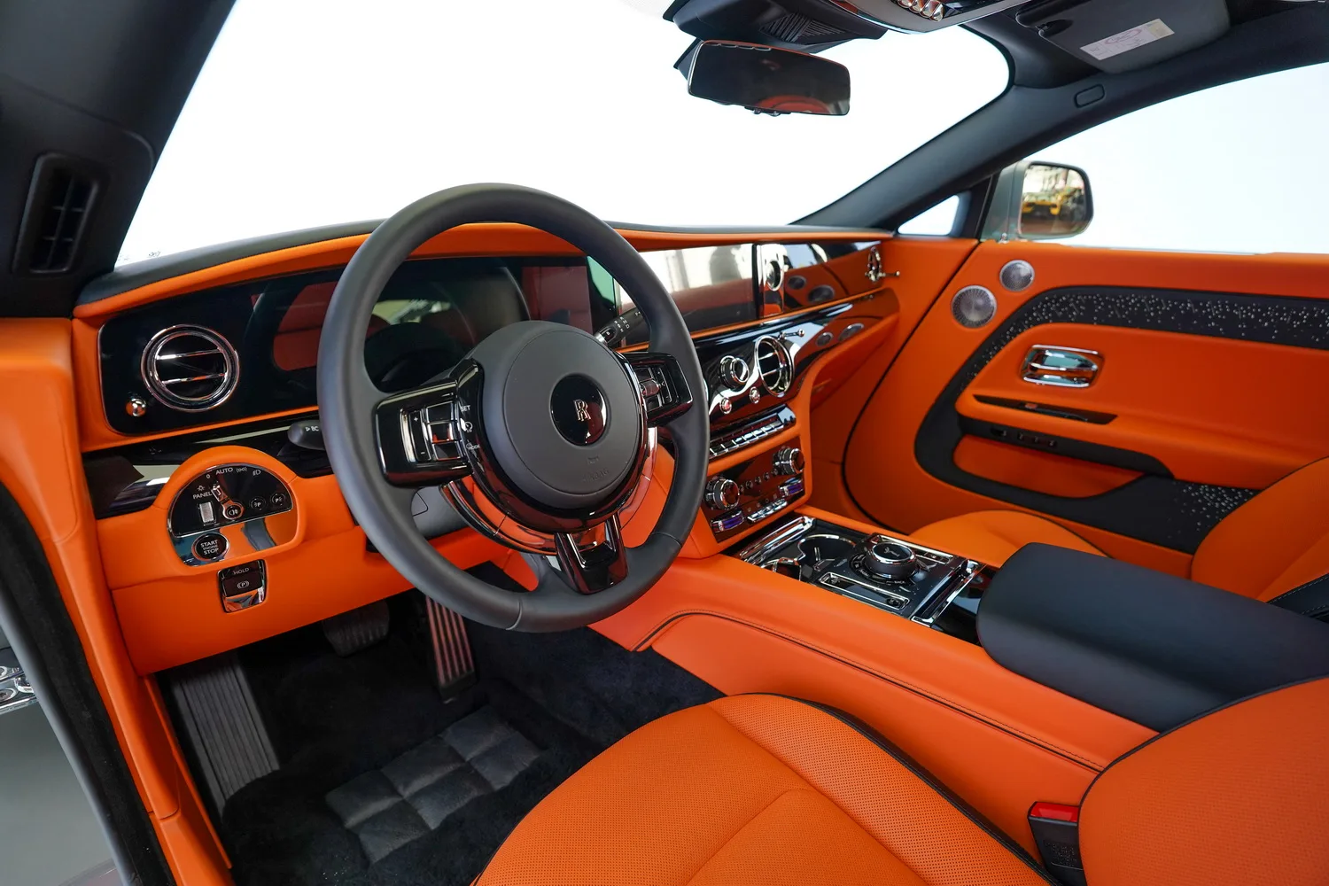 2025 Rolls-Royce Spectre, 7/17
