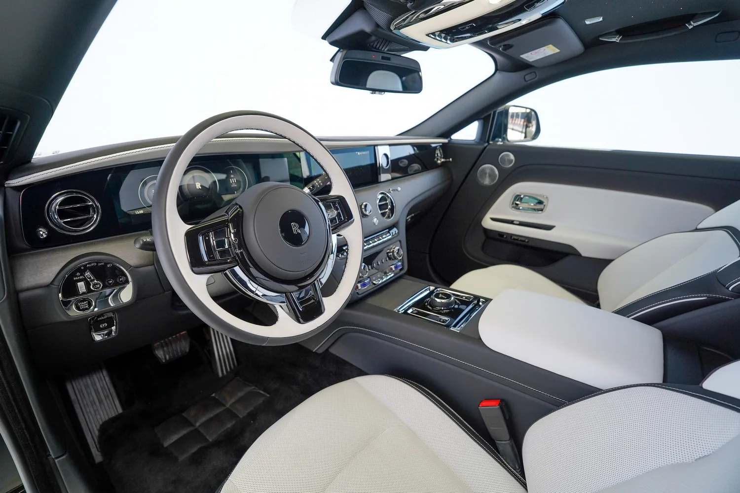 2025 Rolls-Royce Spectre, 6/14