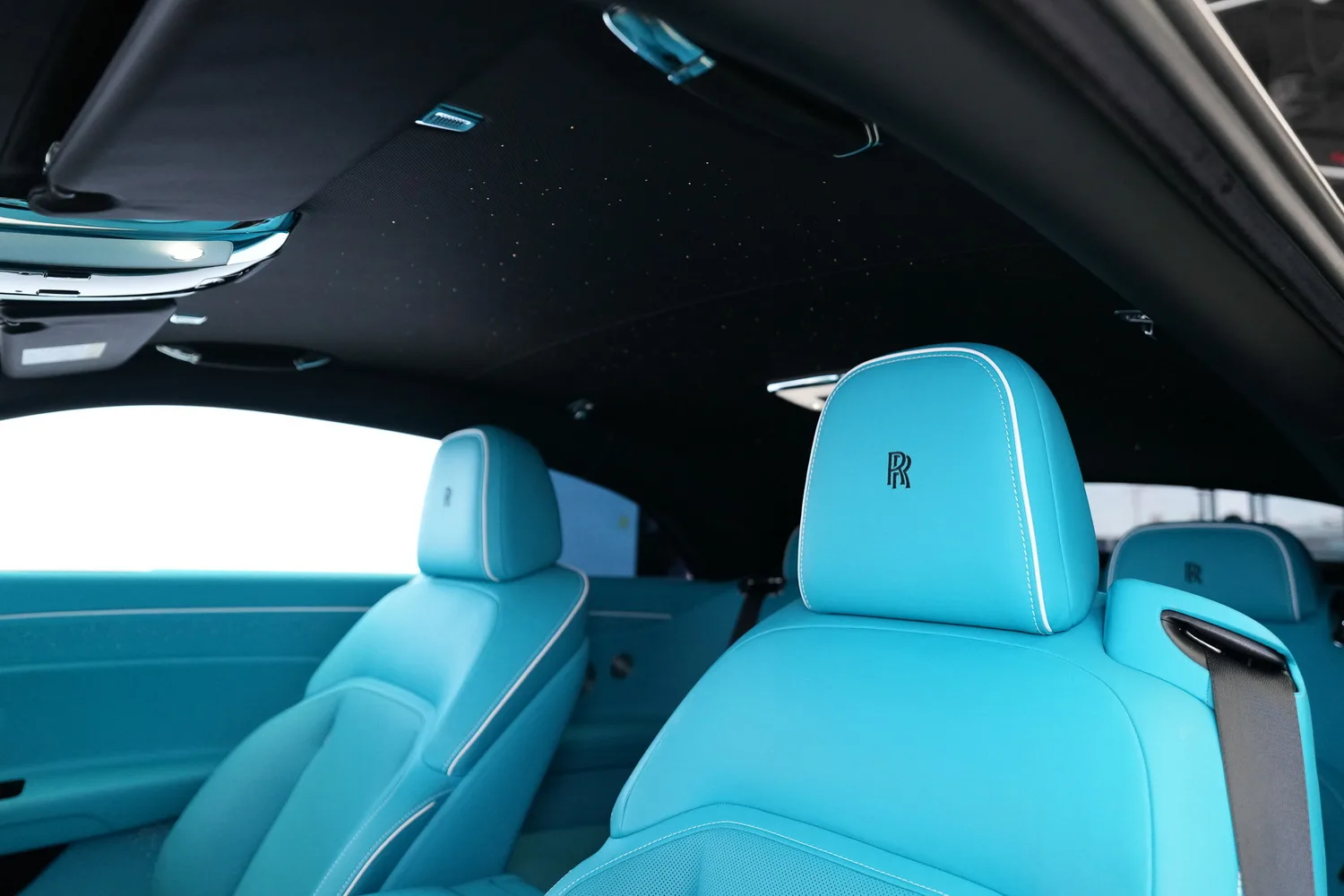 2025 Rolls-Royce Spectre, 9/17