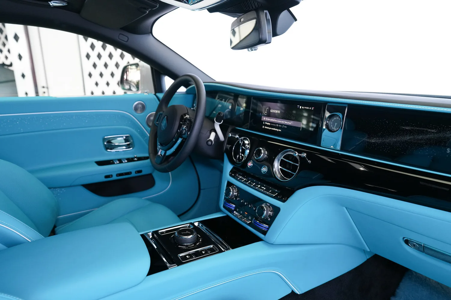 2025 Rolls-Royce Spectre, 12/17