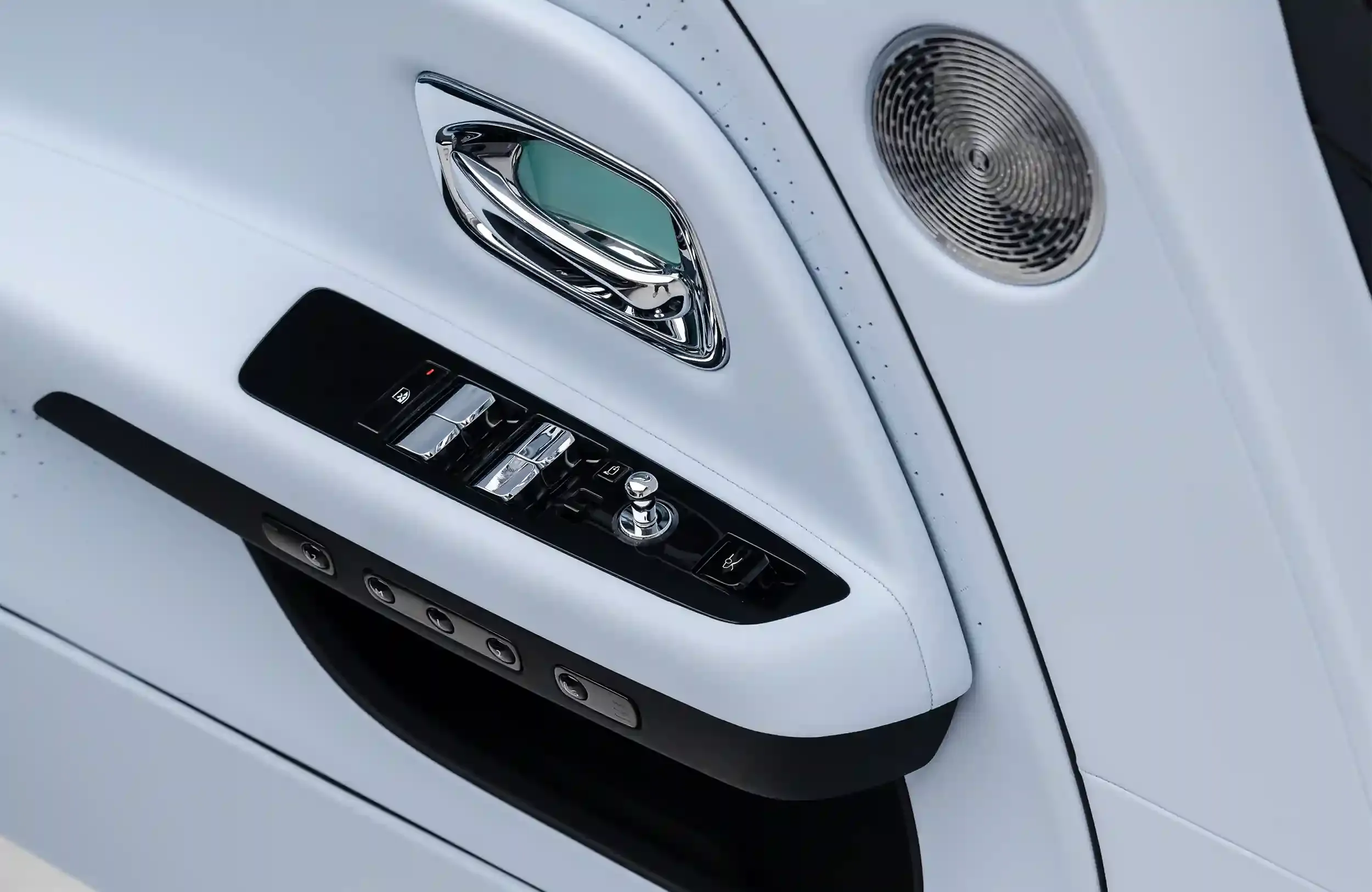2025 Rolls-Royce Spectre, 12/20