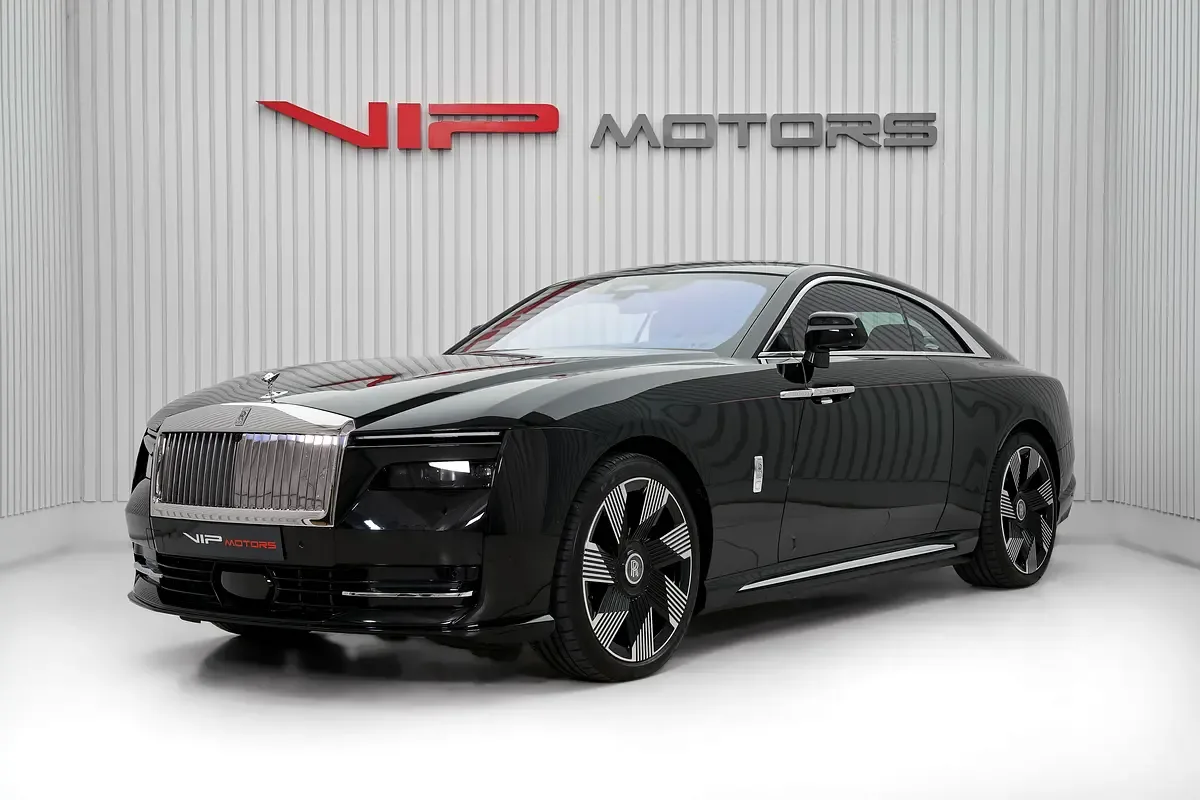 2025 Rolls-Royce Spectre proposta da un concessionario specializzato a Dubai, Emirati Arabi Uniti, foto principale