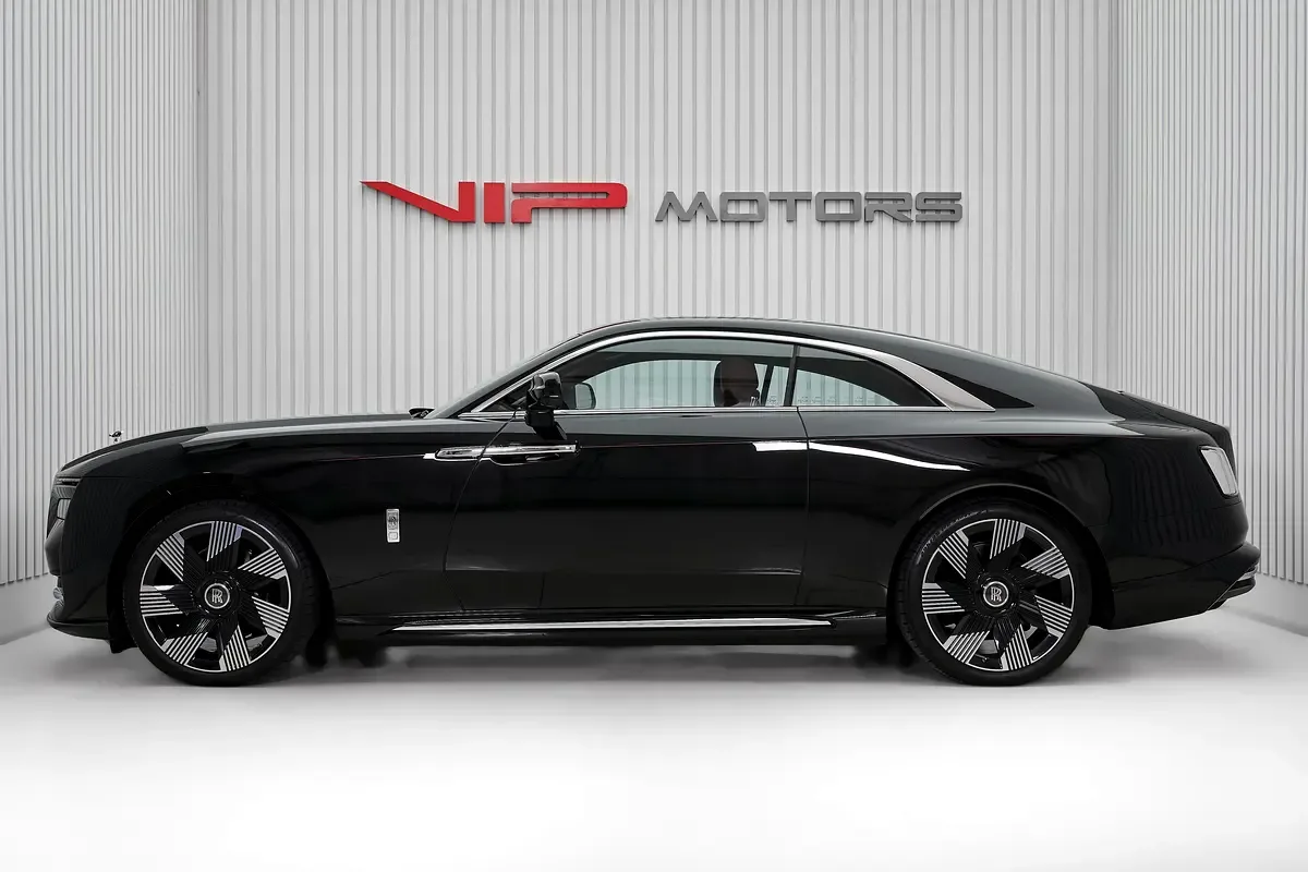 2025 Rolls-Royce Spectre, 7/12
