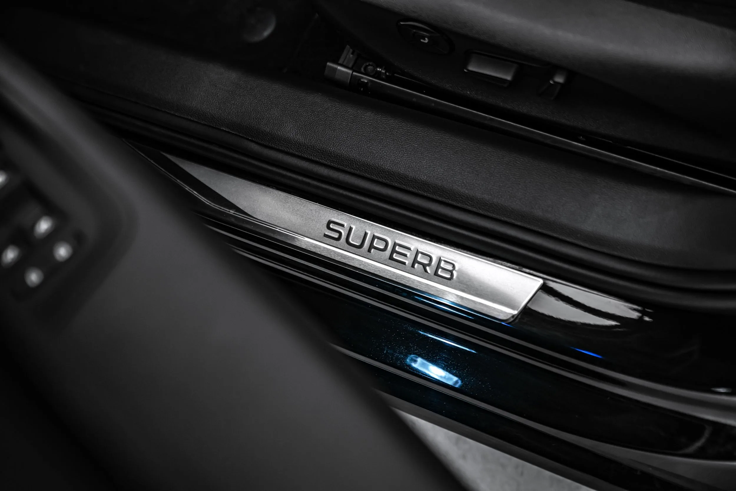 2025 Škoda Superb 2.0 TDI L&K 4x4, 18/23