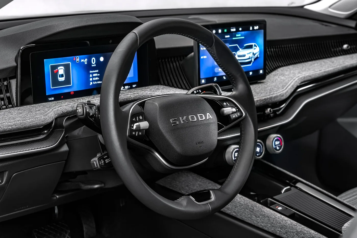 2025 Škoda Superb angeboten von einem Fachhändler in Ostrava, Tschechien, Foto 16 von 21
