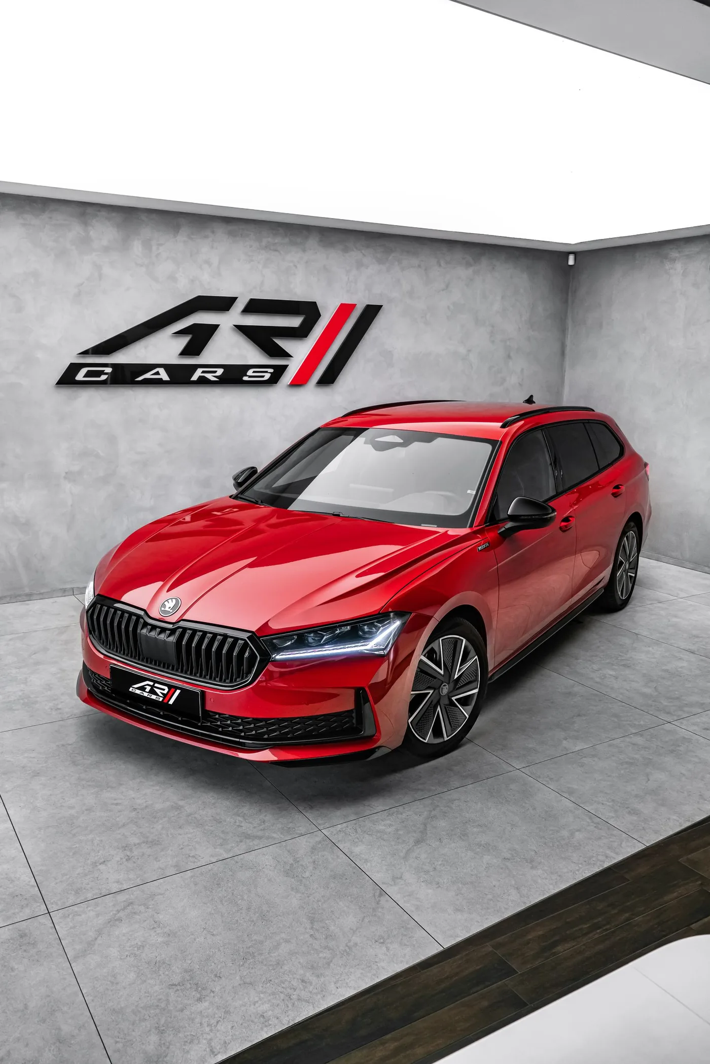 2025 Škoda Superb Sportline angeboten von einem Fachhändler in Ostrava, Tschechien, Foto 8 von 21