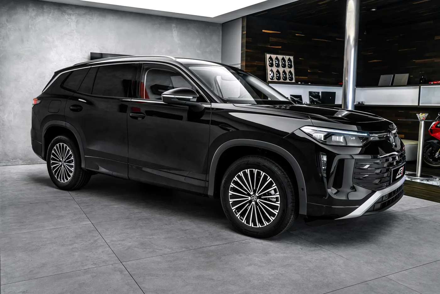 2025 Volkswagen Tayron angeboten von einem Fachhändler in Ostrava, Tschechien, Foto 4 von 18