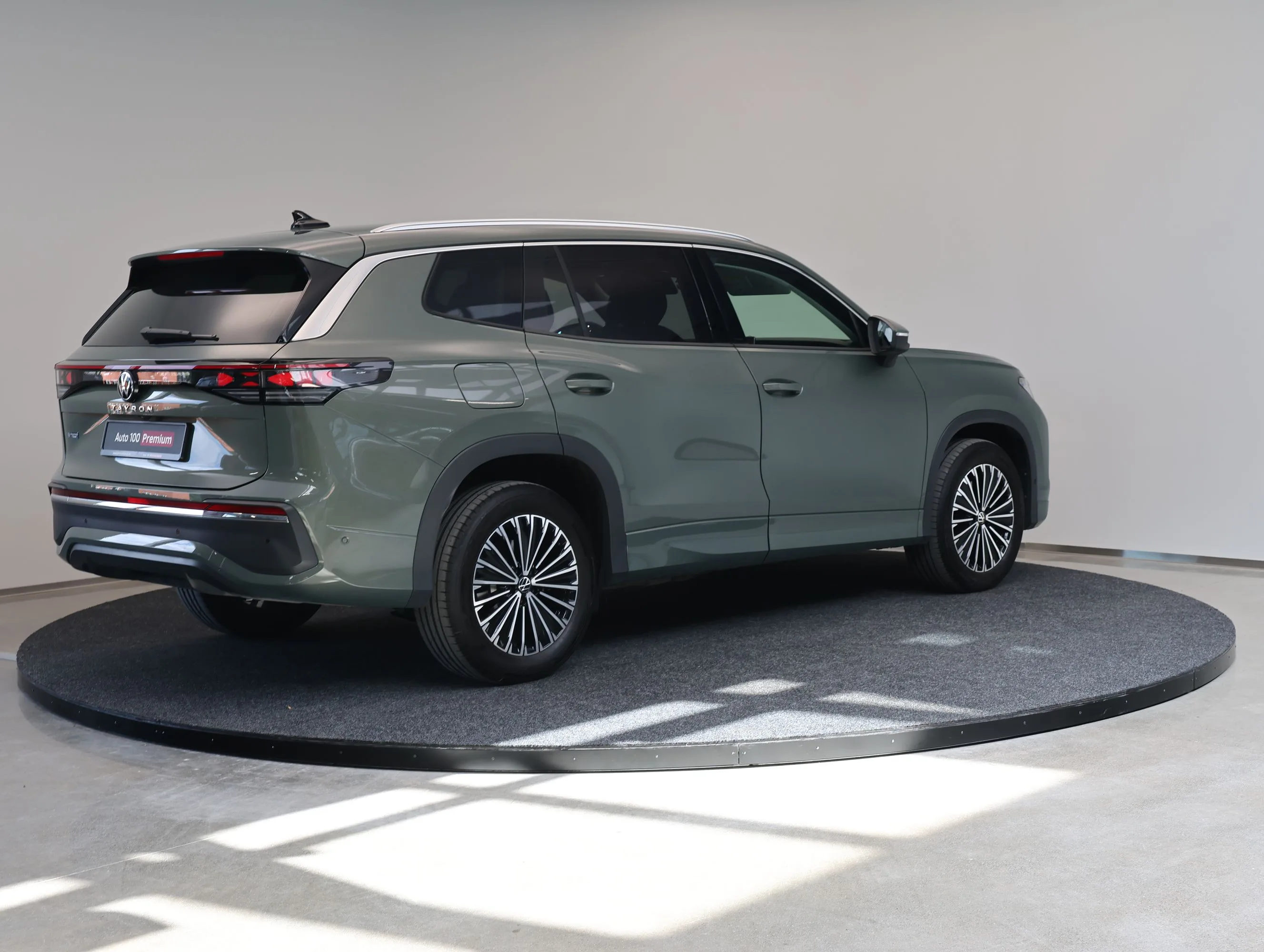 2025 Volkswagen Tayron Elegance 4Motion, 3/25