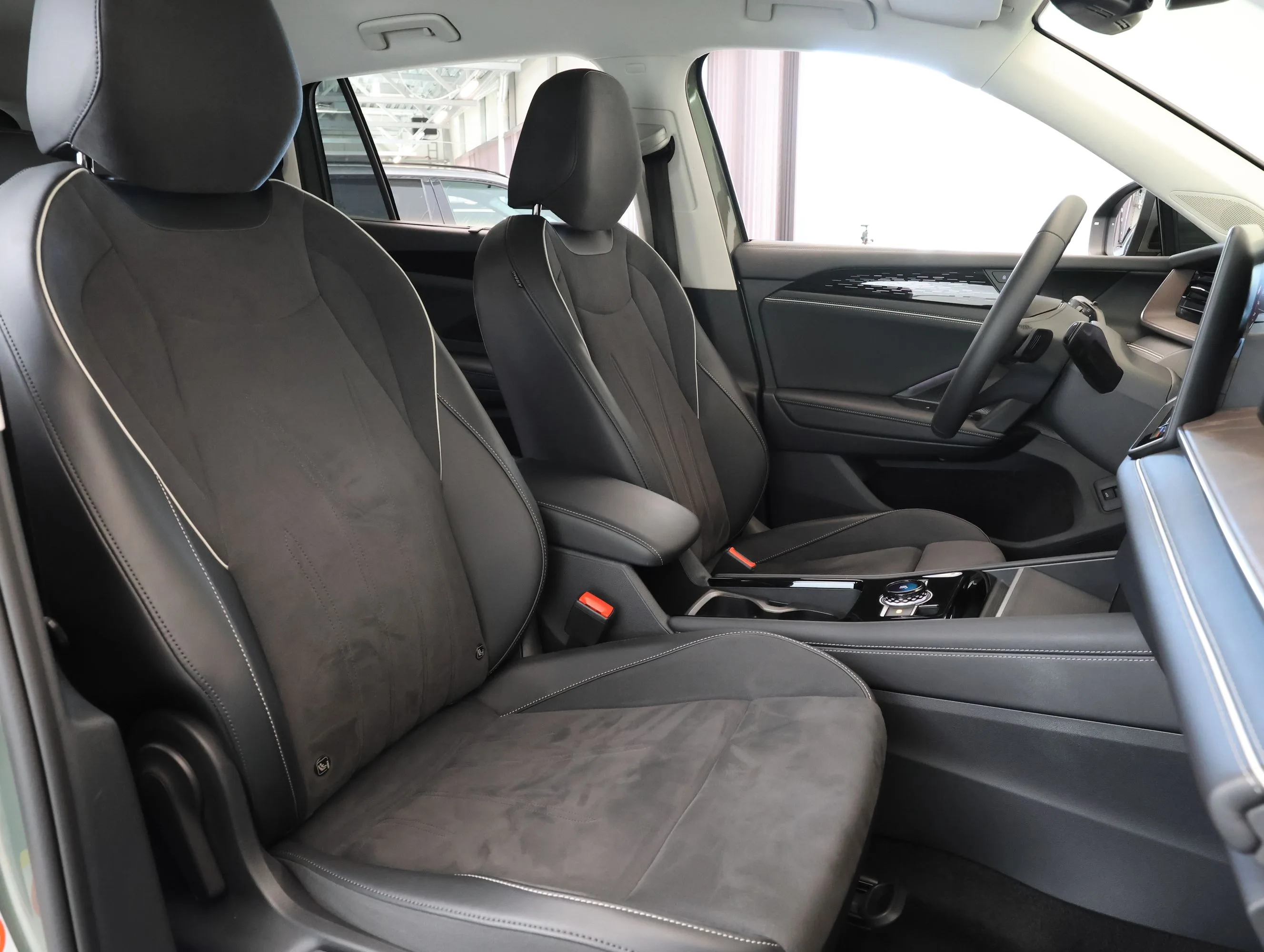 2025 Volkswagen Tayron Elegance 4Motion, 18/25