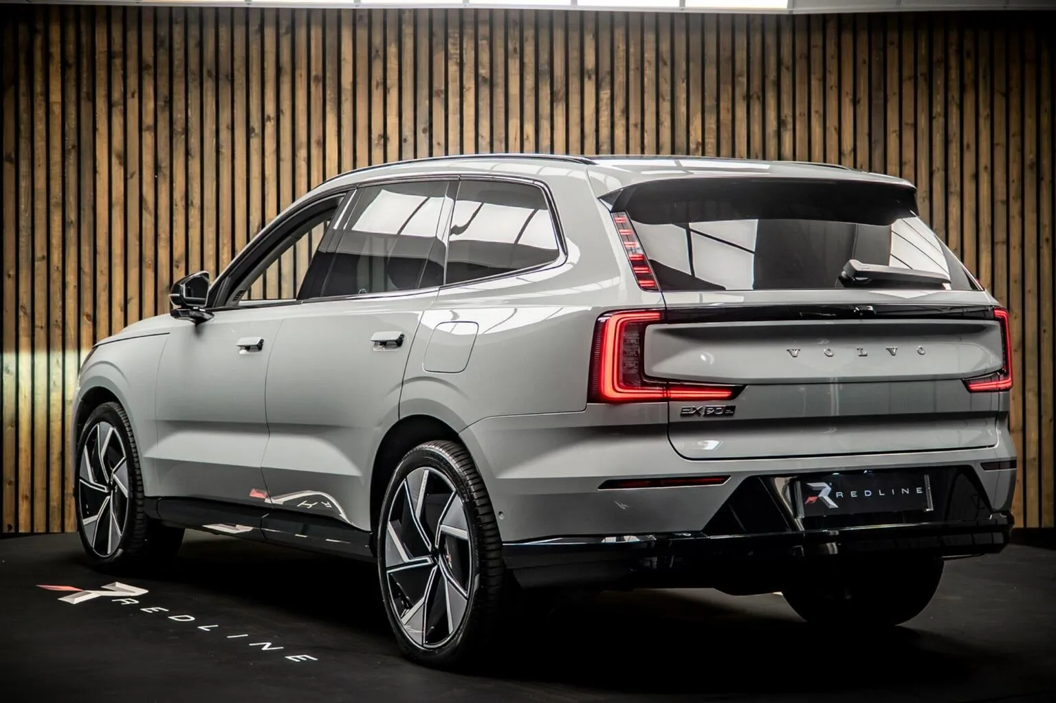 2025 Volvo EX90, 3/30