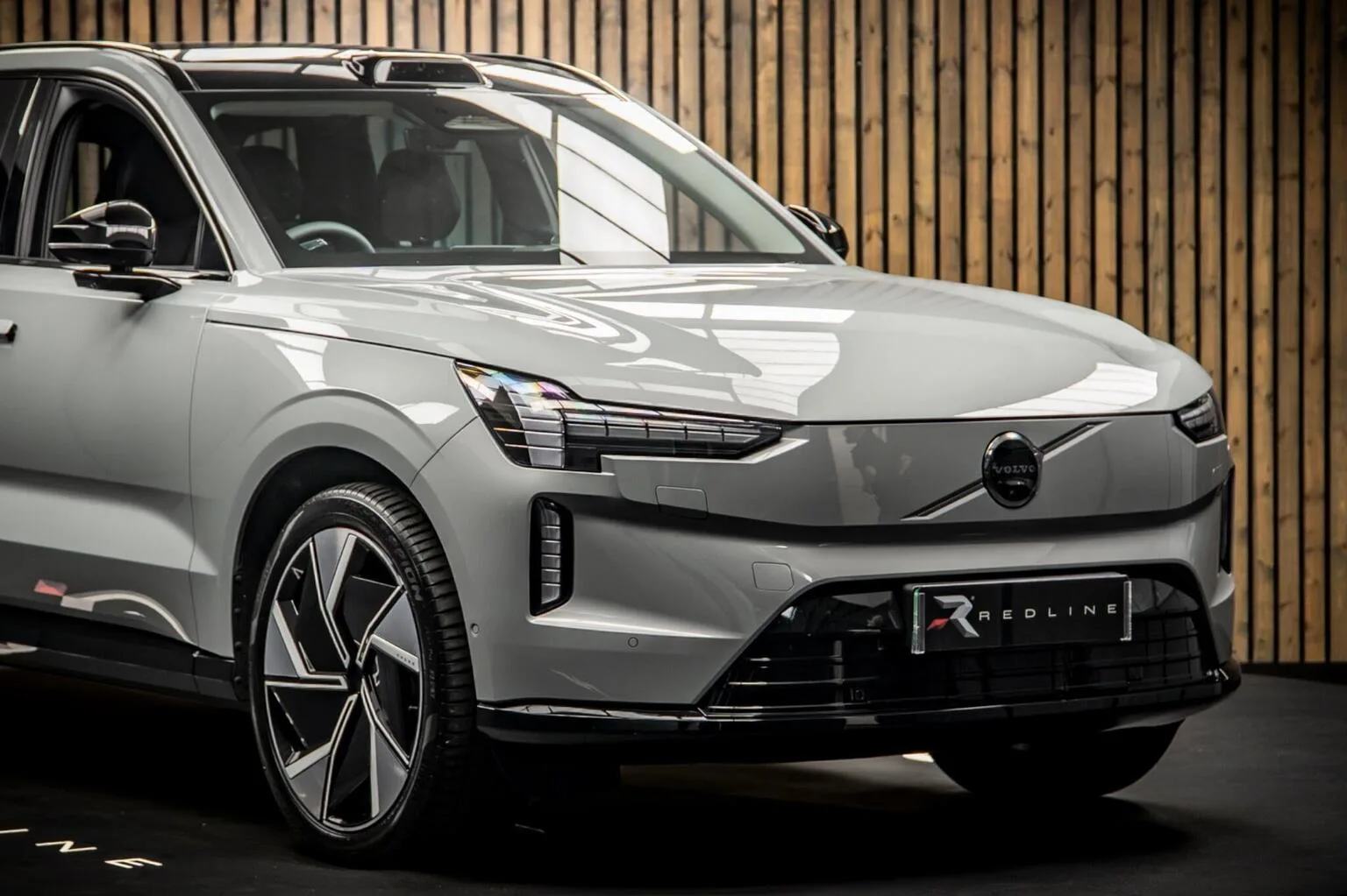 2025 Volvo EX90, 11/30