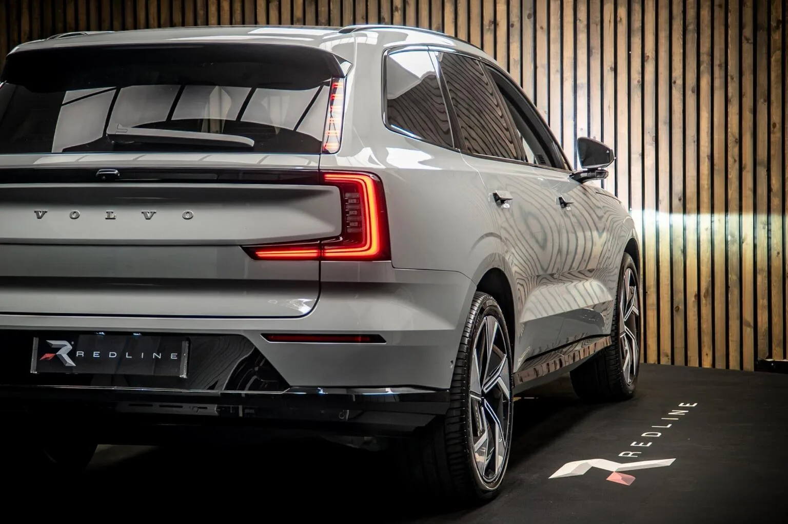 2025 Volvo EX90, 20/30