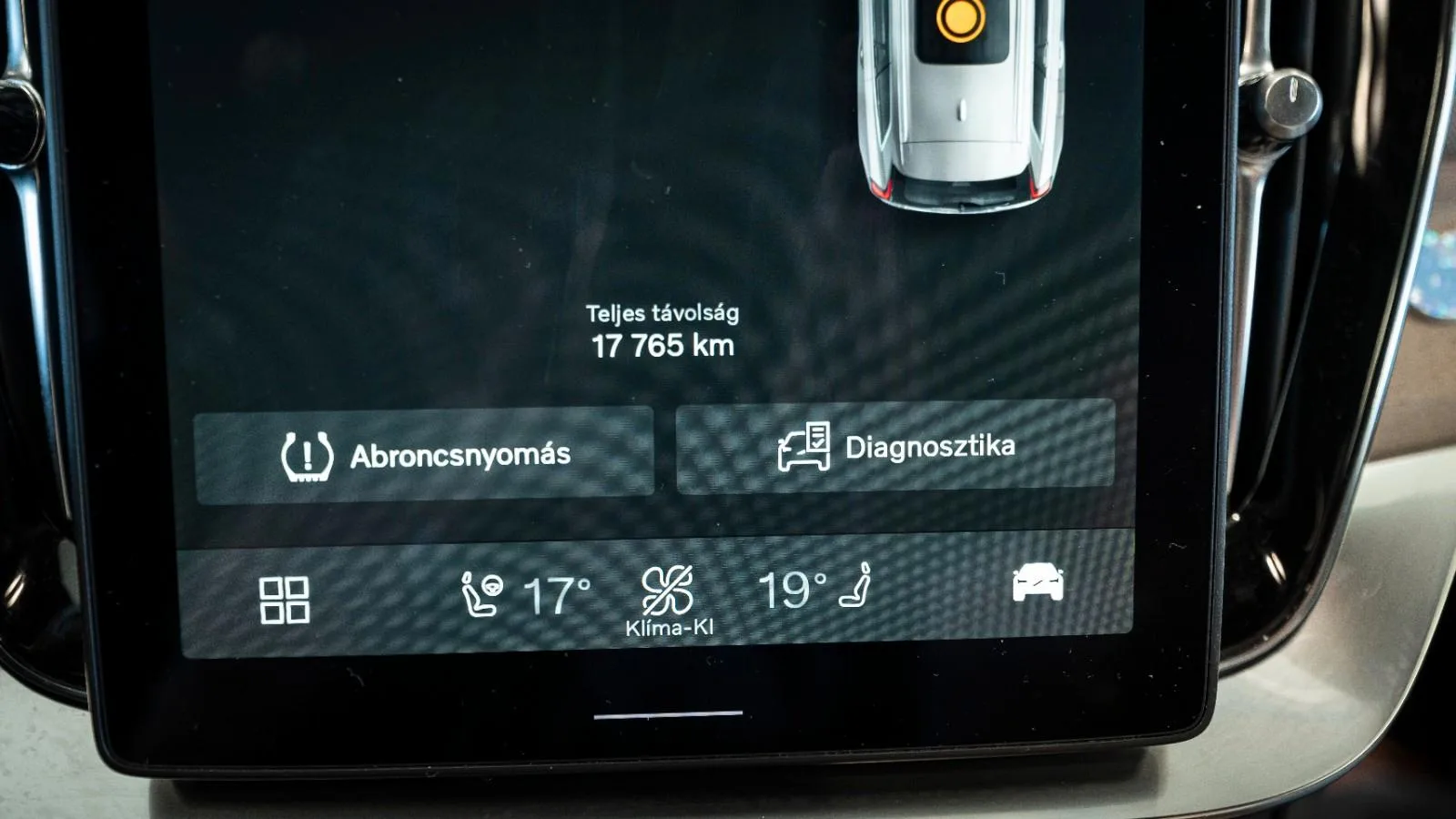 2025 Volvo XC90 T8 AWD Ultra Bright, 11/14