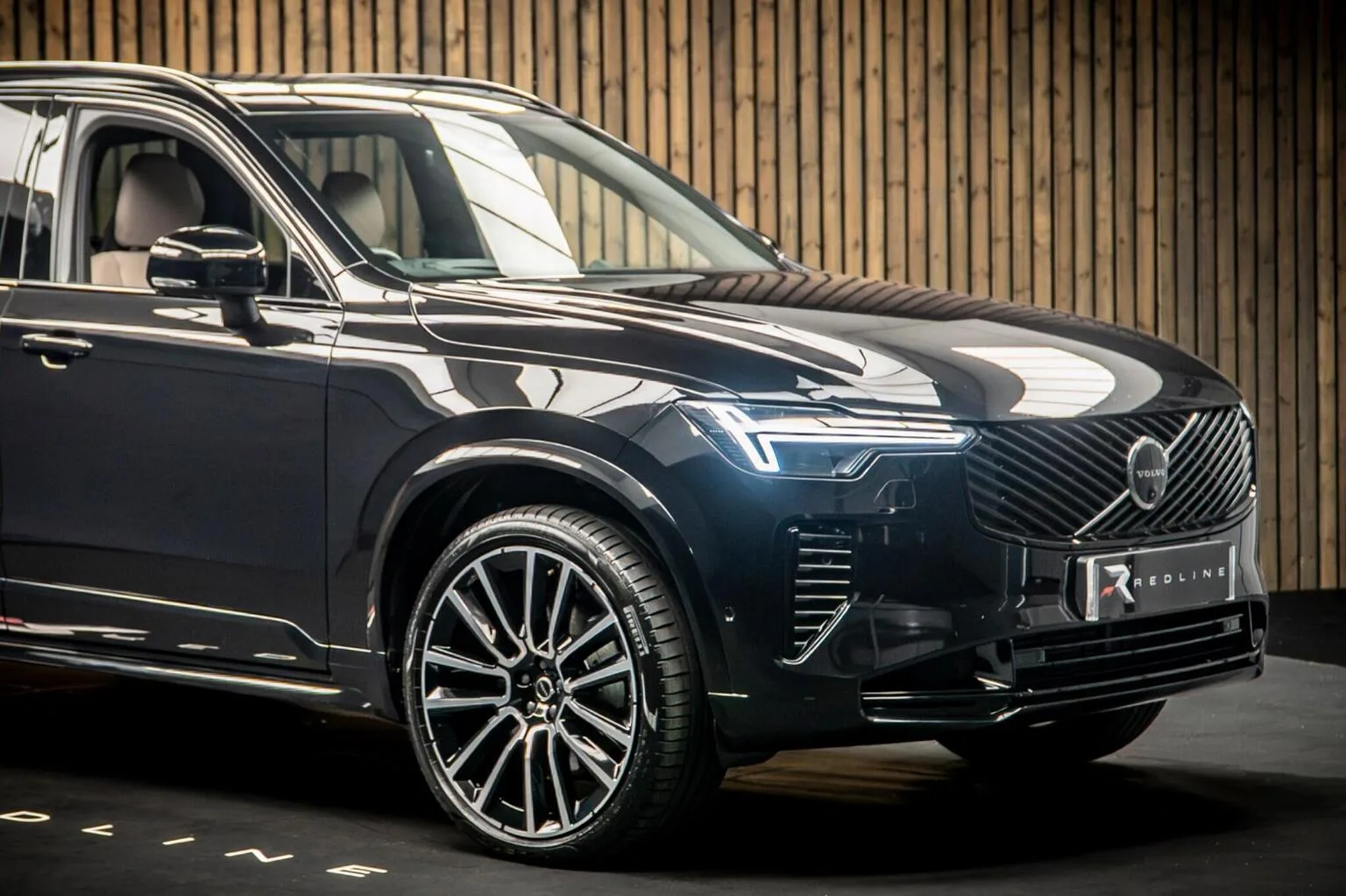 2025 Volvo XC90 T8 Ultra Dark, 9/30