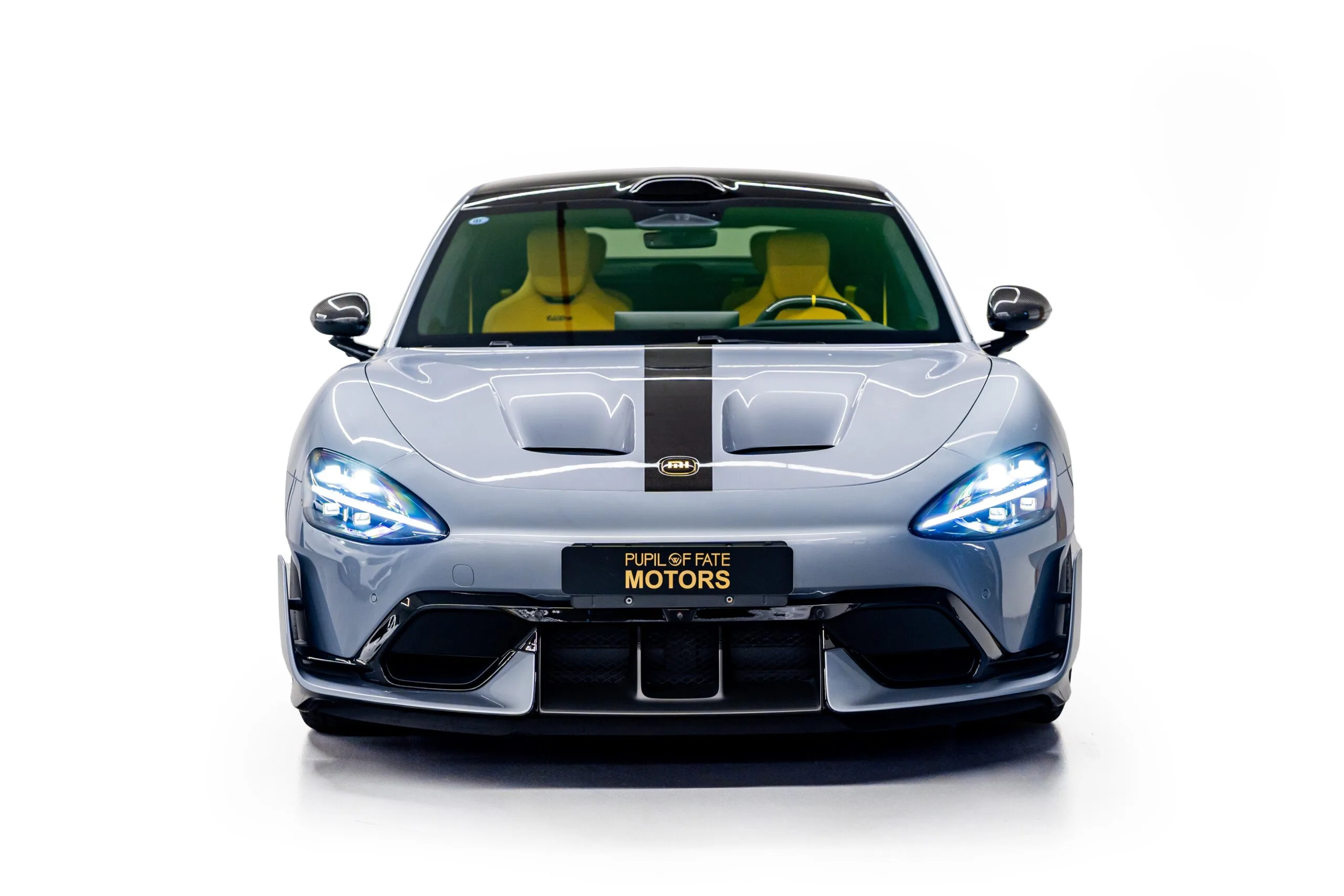2025 Xiaomi SU7 Ultra, 3/16