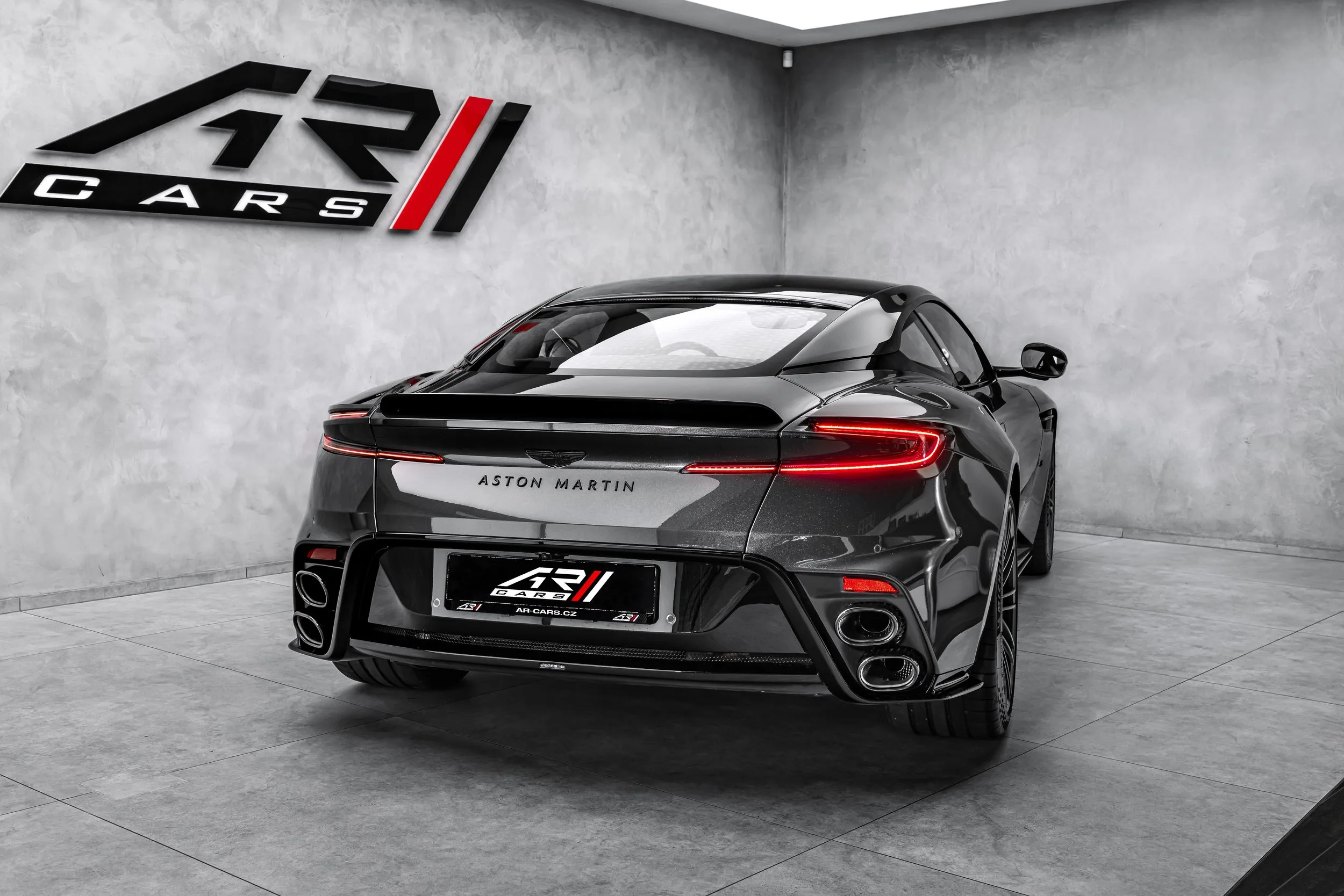 2026 Aston Martin DB12 S, 6/25