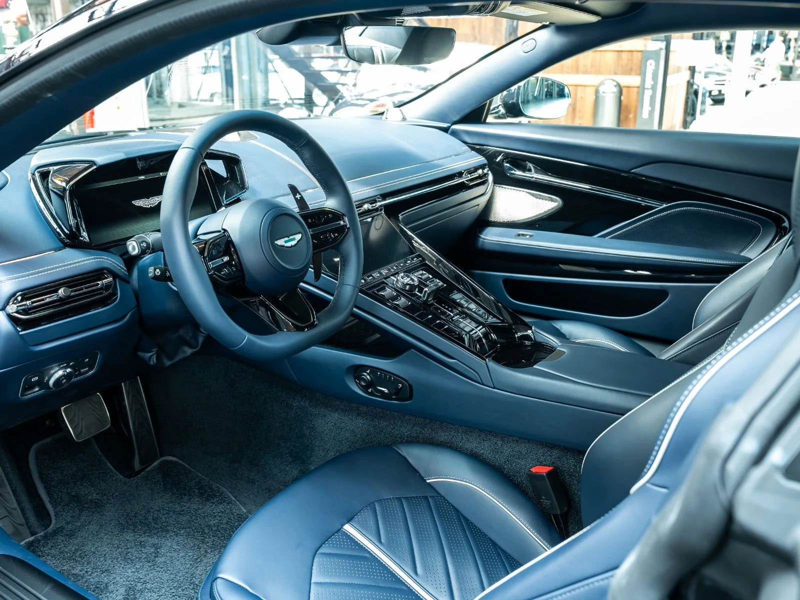 2026 Aston Martin DB12 S, 13/29