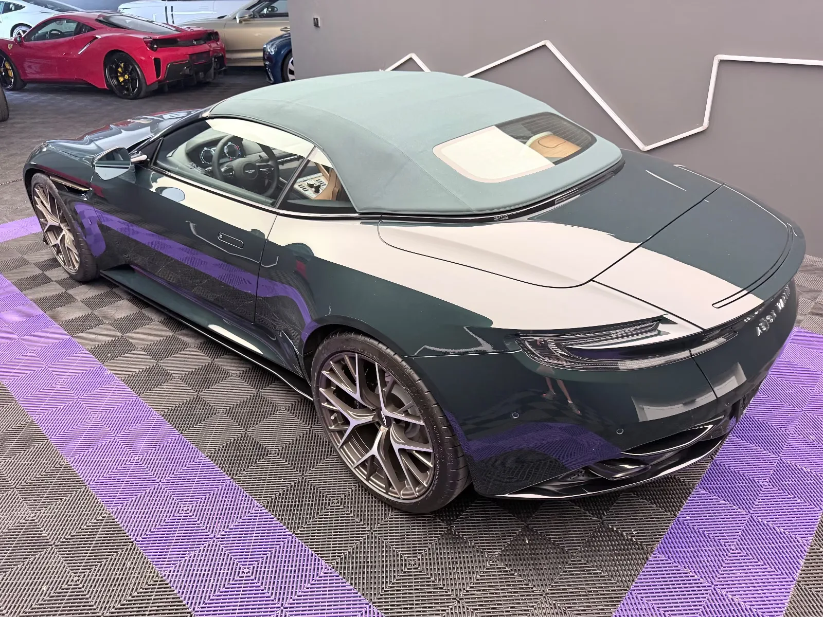 2026 Aston Martin DB12 Volante 60th Anniversary Edition, 7/30