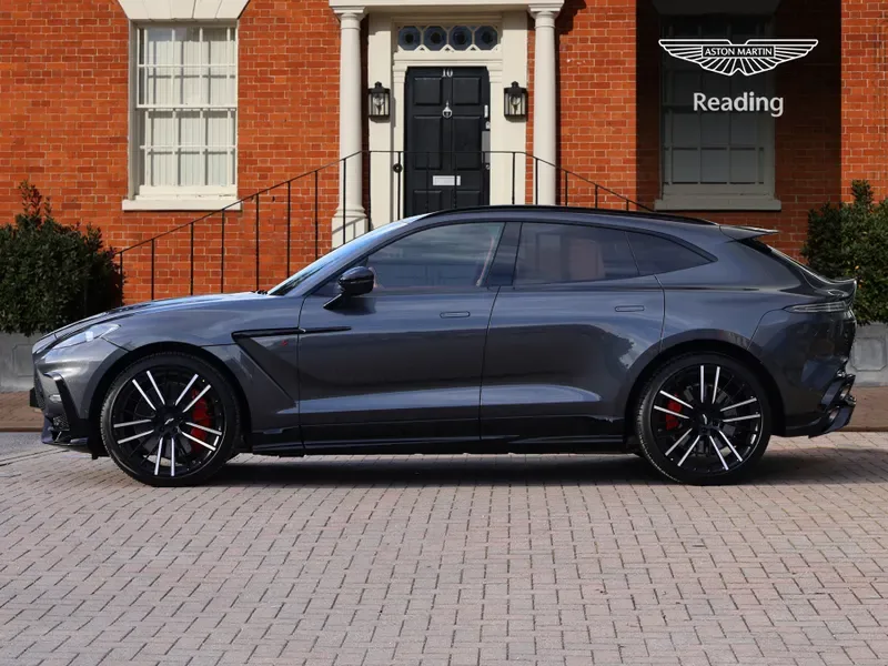 2026 Aston Martin DBX S, 20/30