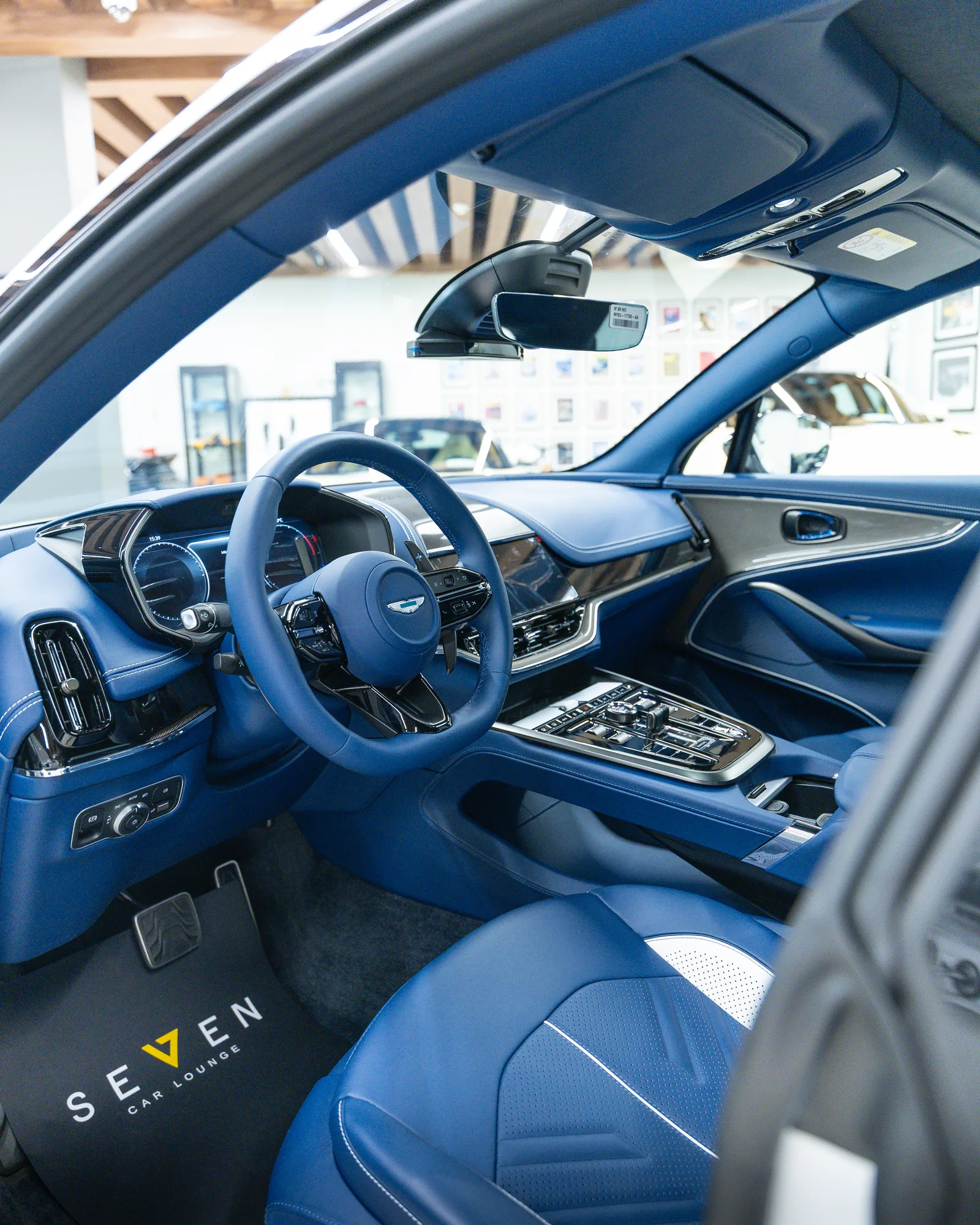 2026 Aston Martin DBX S, 11/20