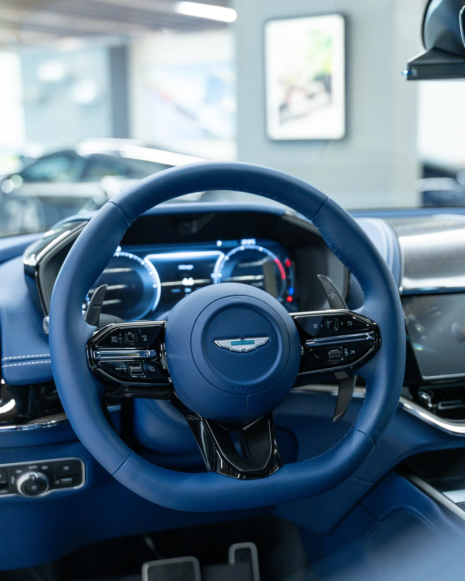 2026 Aston Martin DBX S, 15/20