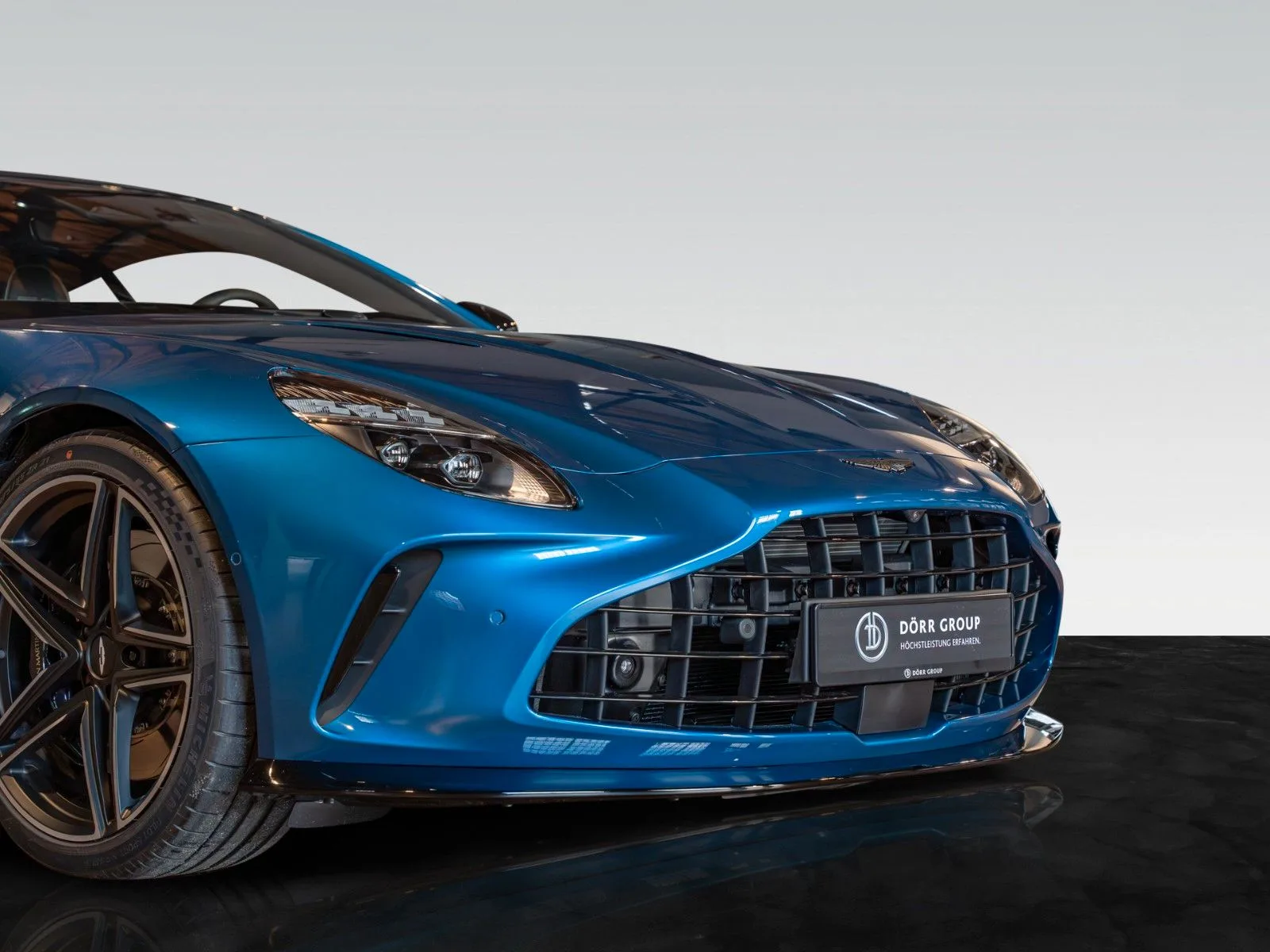 2026 Aston Martin V8 Vantage, 13/28