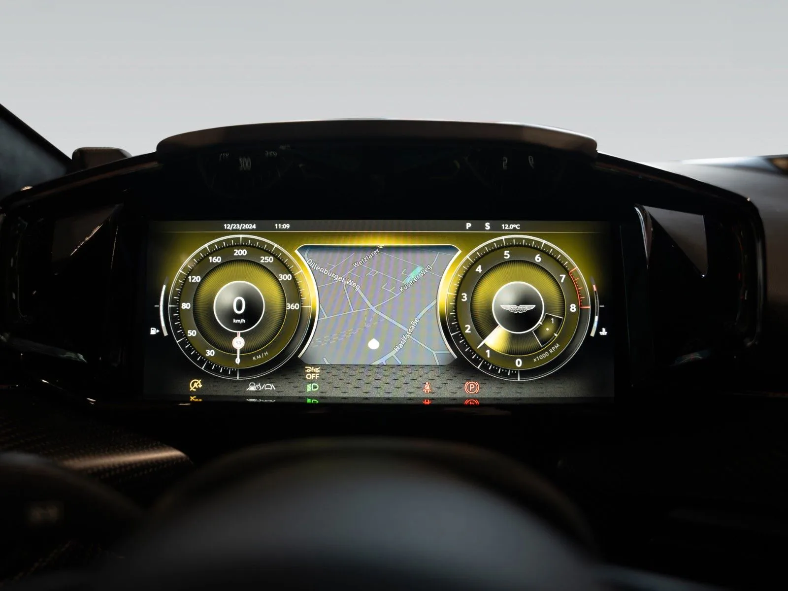 2026 Aston Martin V8 Vantage, 21/28