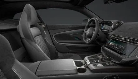 2026 Aston Martin Vanquish, 6/8