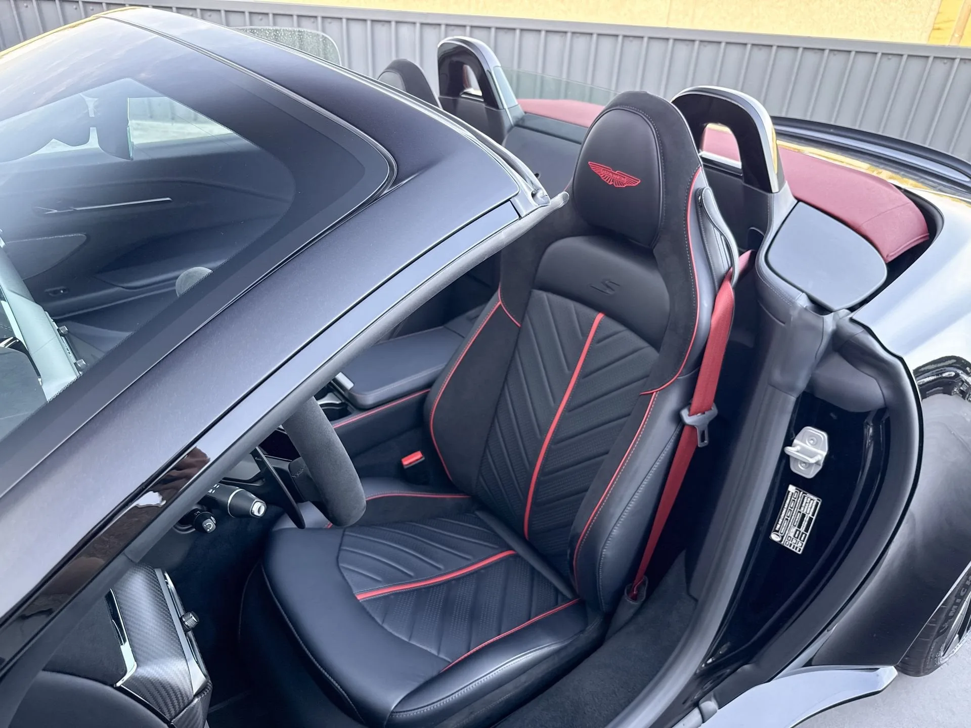 2026 Aston Martin Vantage, 8/18