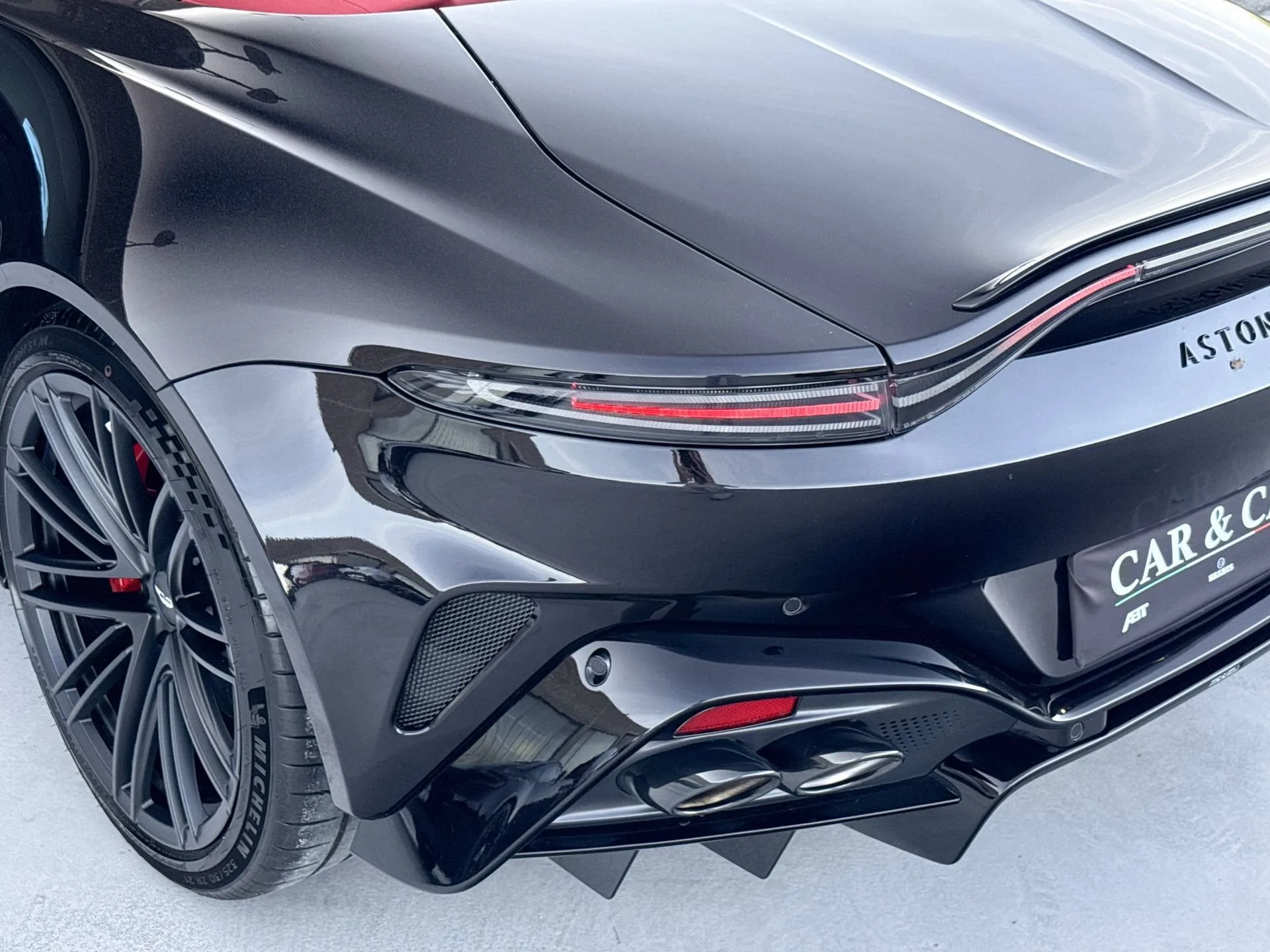 2026 Aston Martin Vantage, 13/18