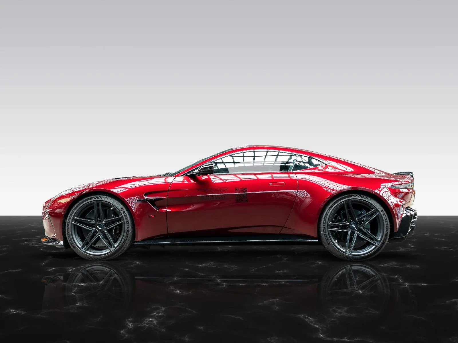2026 Aston Martin Vantage S, 6/15
