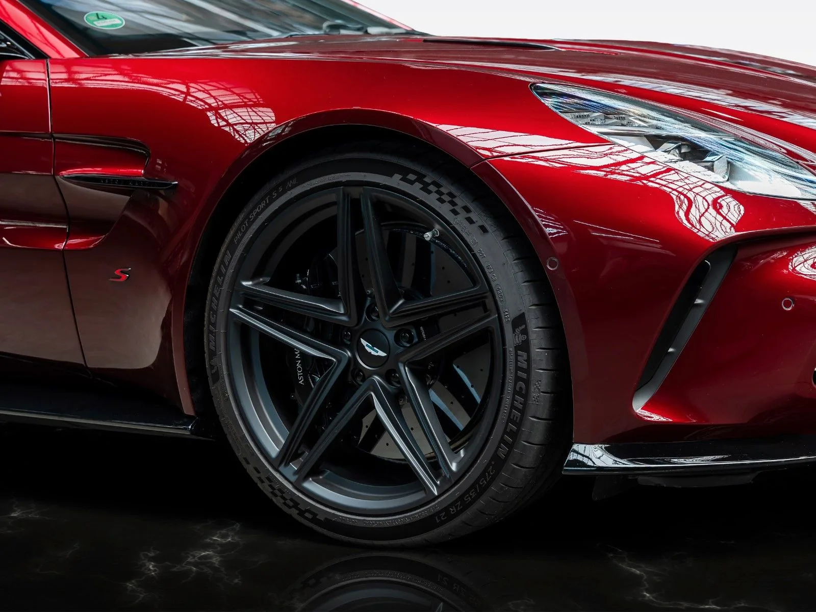 2026 Aston Martin Vantage S, 11/15
