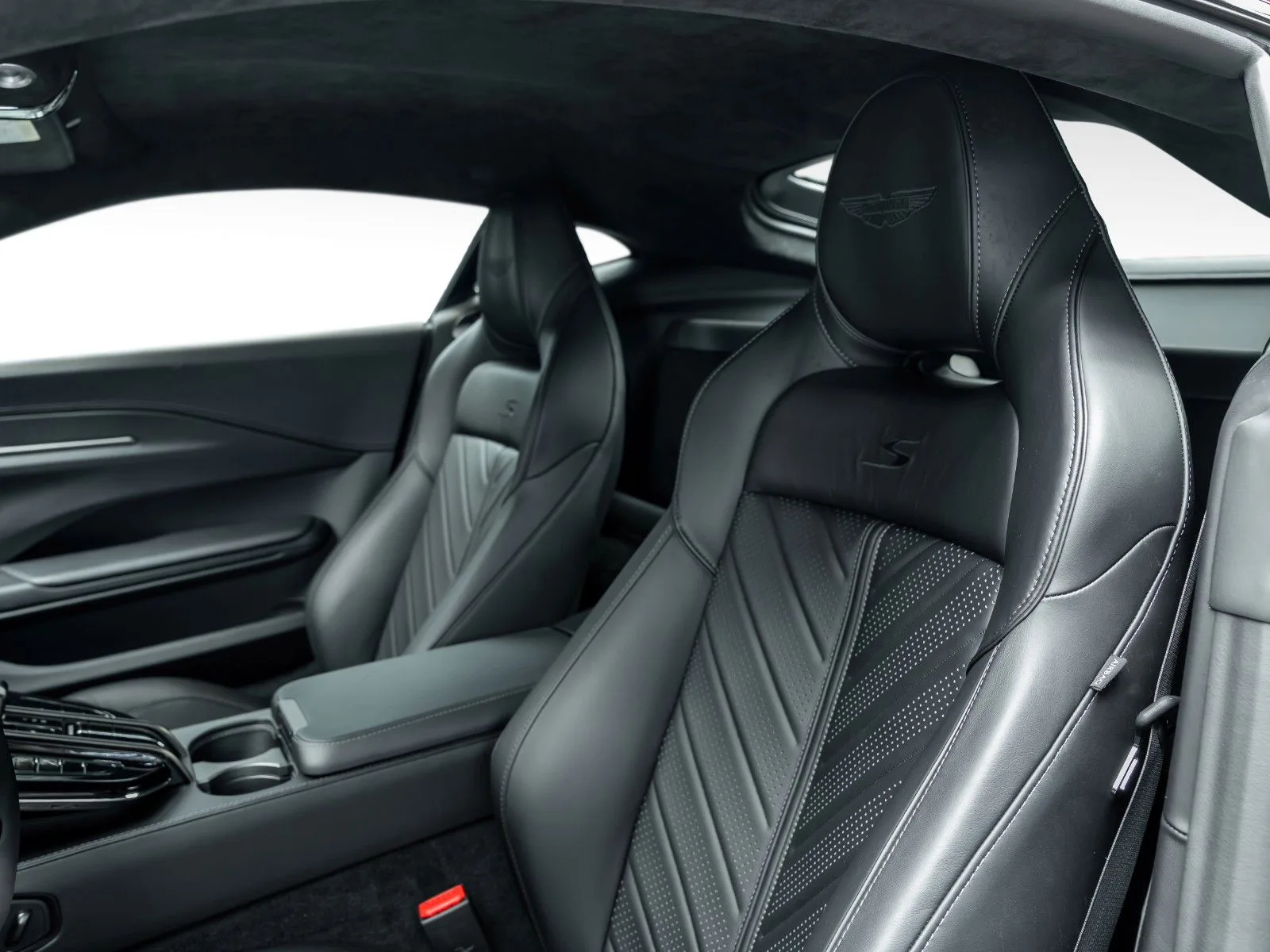 2026 Aston Martin Vantage S, 12/15