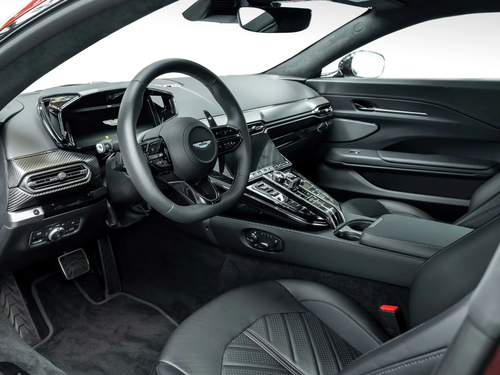 2026 Aston Martin Vantage S, 13/15