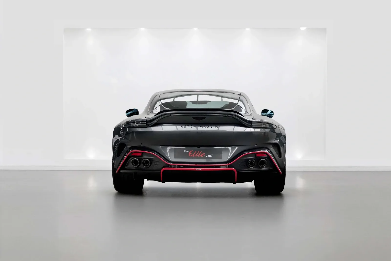2026 Aston Martin Vantage S, 3/14