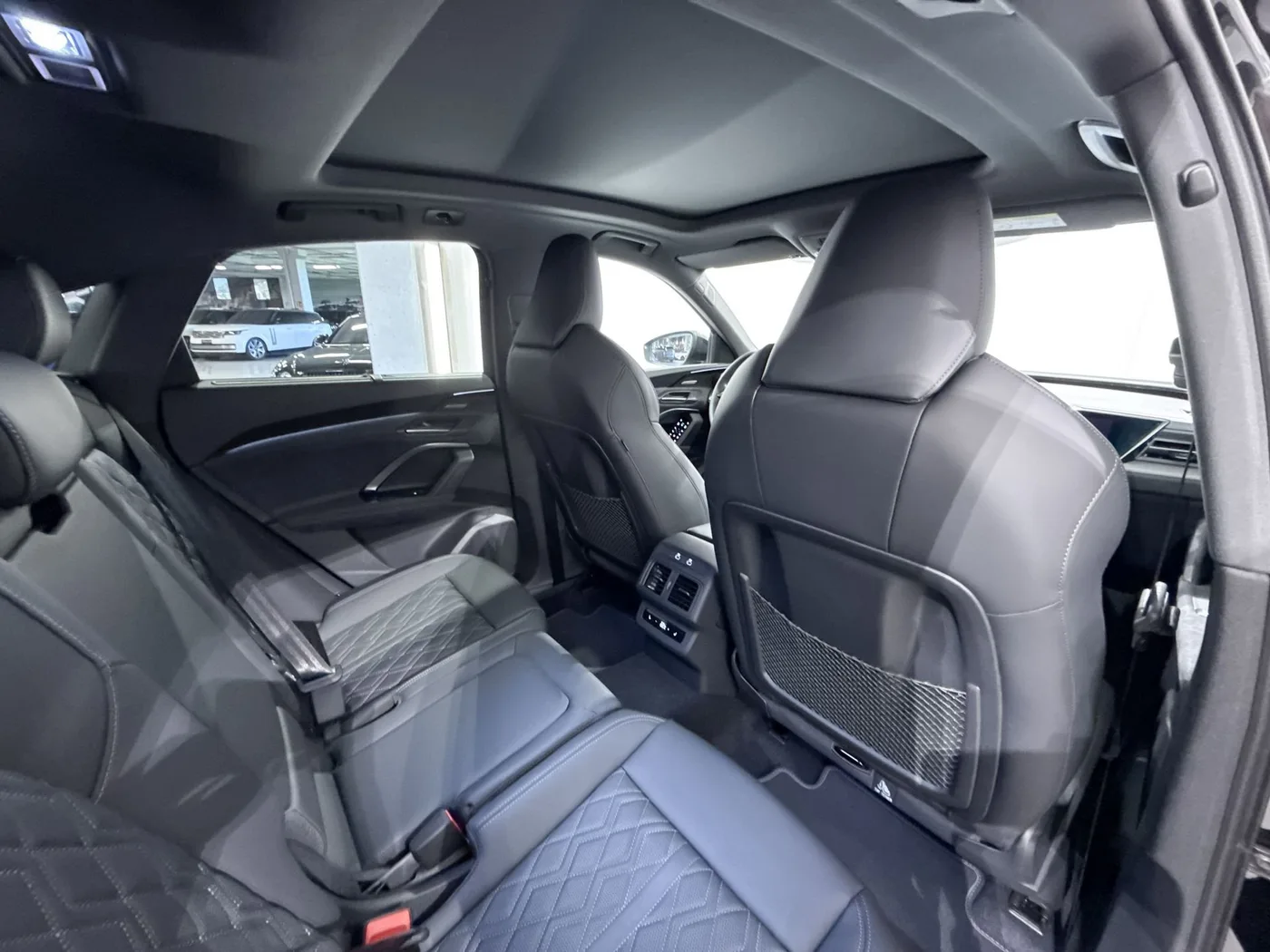 2026 Audi Q5 Sportback TDI, quattro, S line offered by a supercar dealer in Zibido San Giacomo, Italy, photo 22 of 25