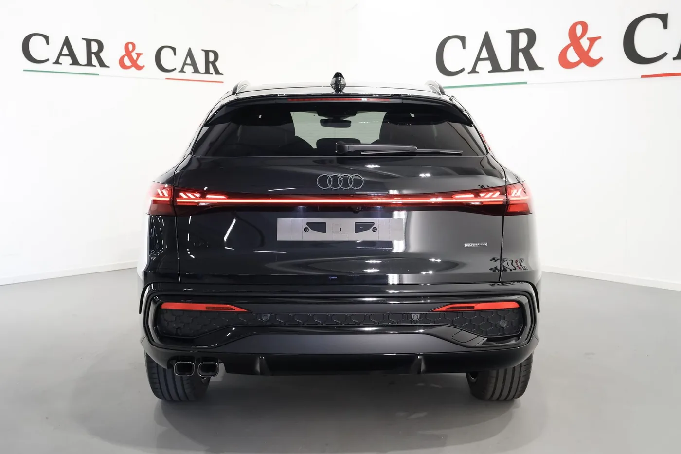 2026 Audi Q5 Sportback TDI, quattro, S line proposée par un spécialiste de la supercar à Zibido San Giacomo, Italie, photo 4 sur 25