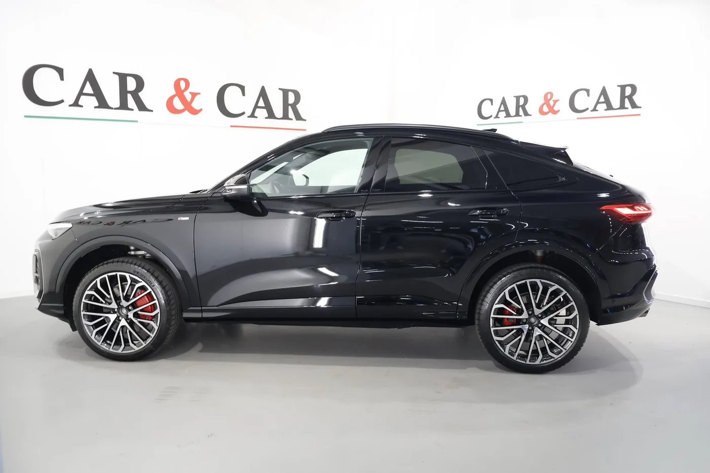 2026 Audi Q5 Sportback TDI, quattro, S line proposée par un spécialiste de la supercar à Zibido San Giacomo, Italie, photo 6 sur 25