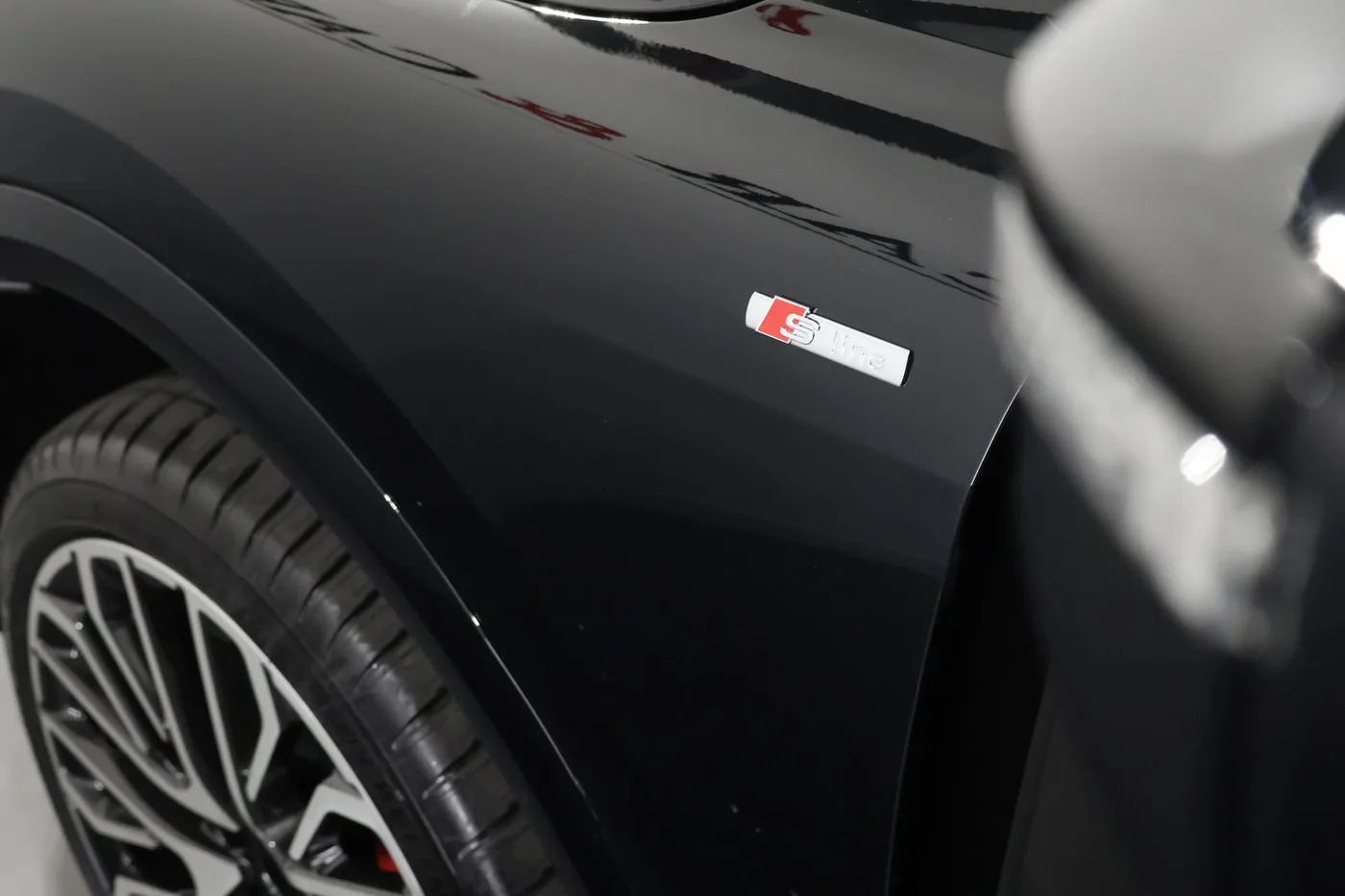 2026 Audi Q5 Sportback TDI, quattro, S line proposée par un spécialiste de la supercar à Zibido San Giacomo, Italie, photo 17 sur 25
