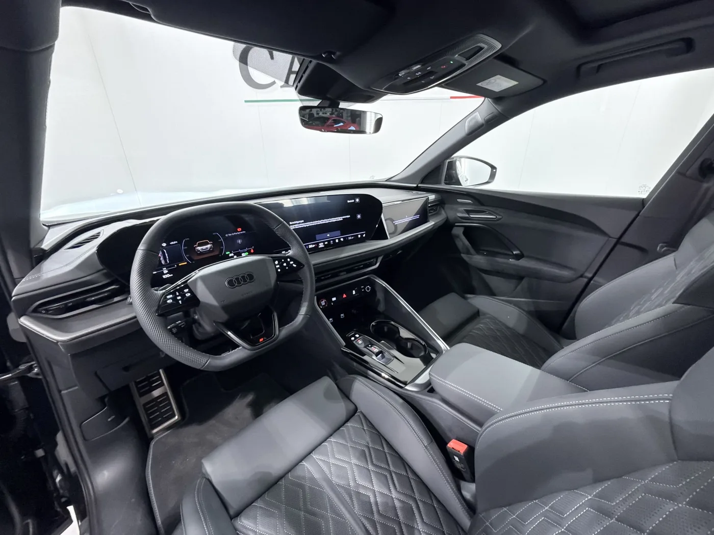 2026 Audi Q5 Sportback TDI, quattro, S line proposée par un spécialiste de la supercar à Zibido San Giacomo, Italie, photo 18 sur 25