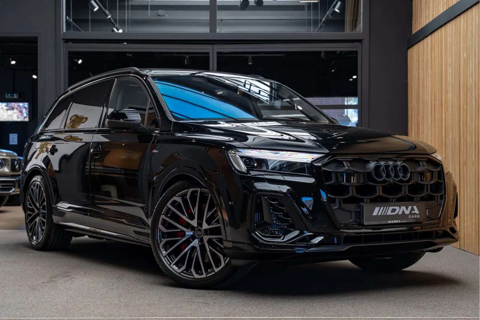 2026 Audi Q7 60 TFSI e quattro Competition offered by a specialist dealer in Naarden, Netherlands, main photo