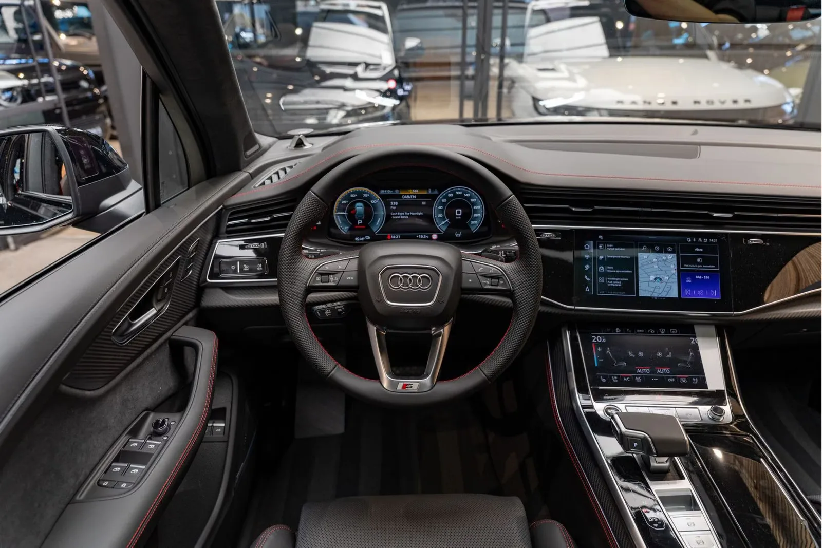 2026 Audi Q7 60 TFSI e quattro Competition, 7/30