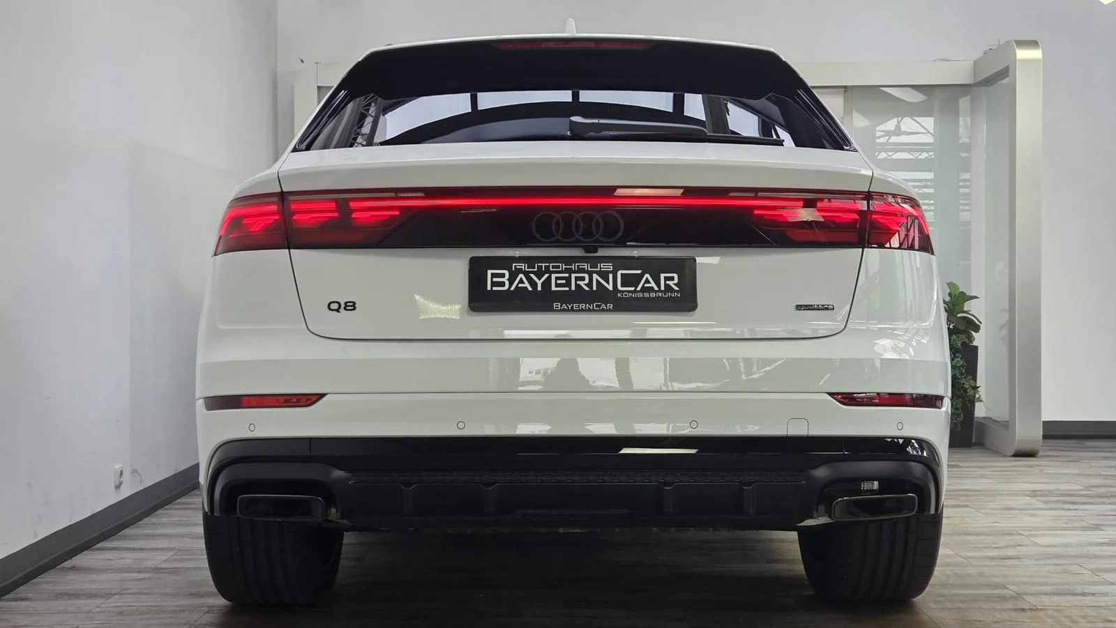 2026 Audi Q8 50 TDI quattro S line, 5/30