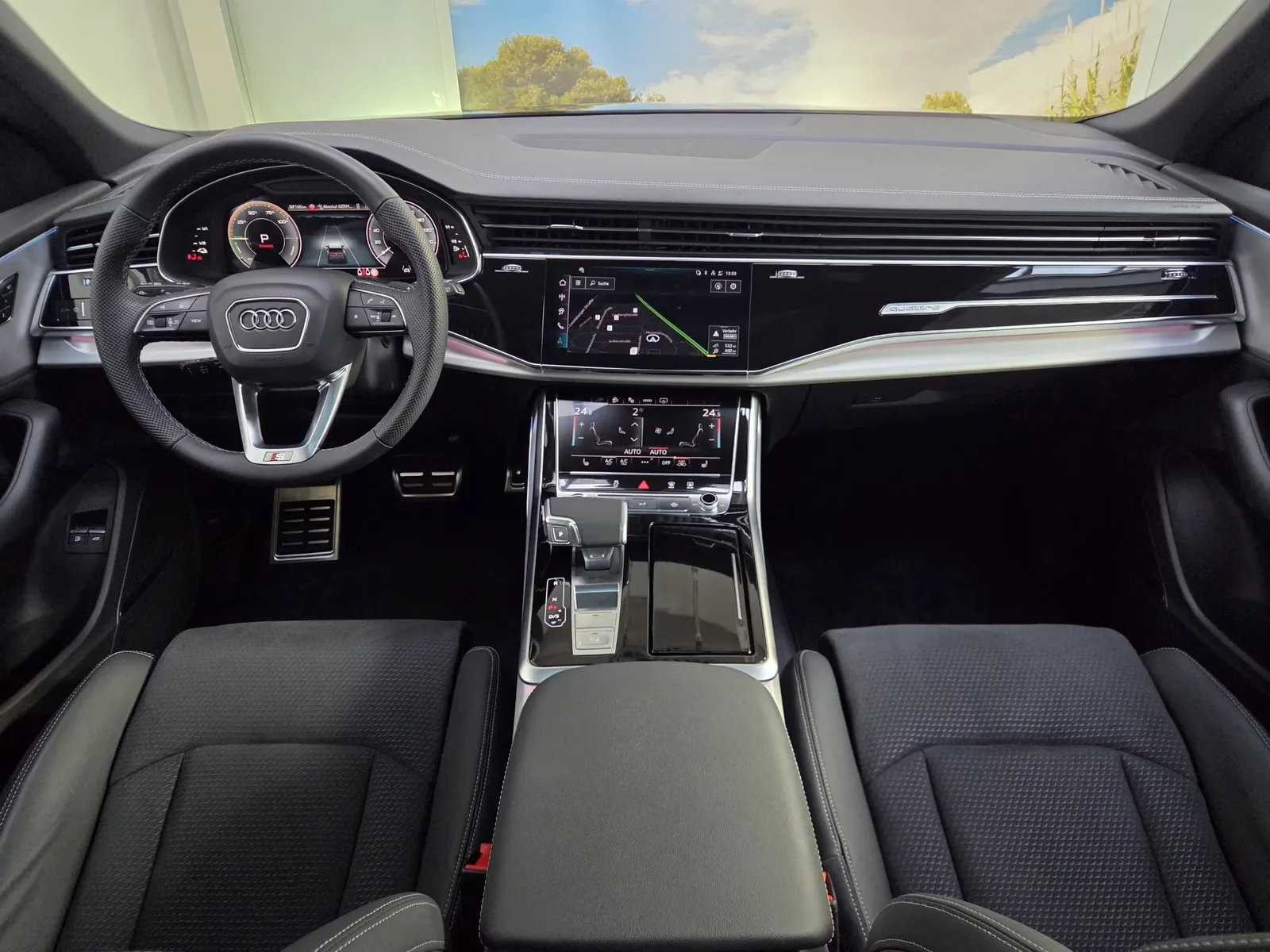 2026 Audi Q8 60 TFSI e quattro S line, 7/30