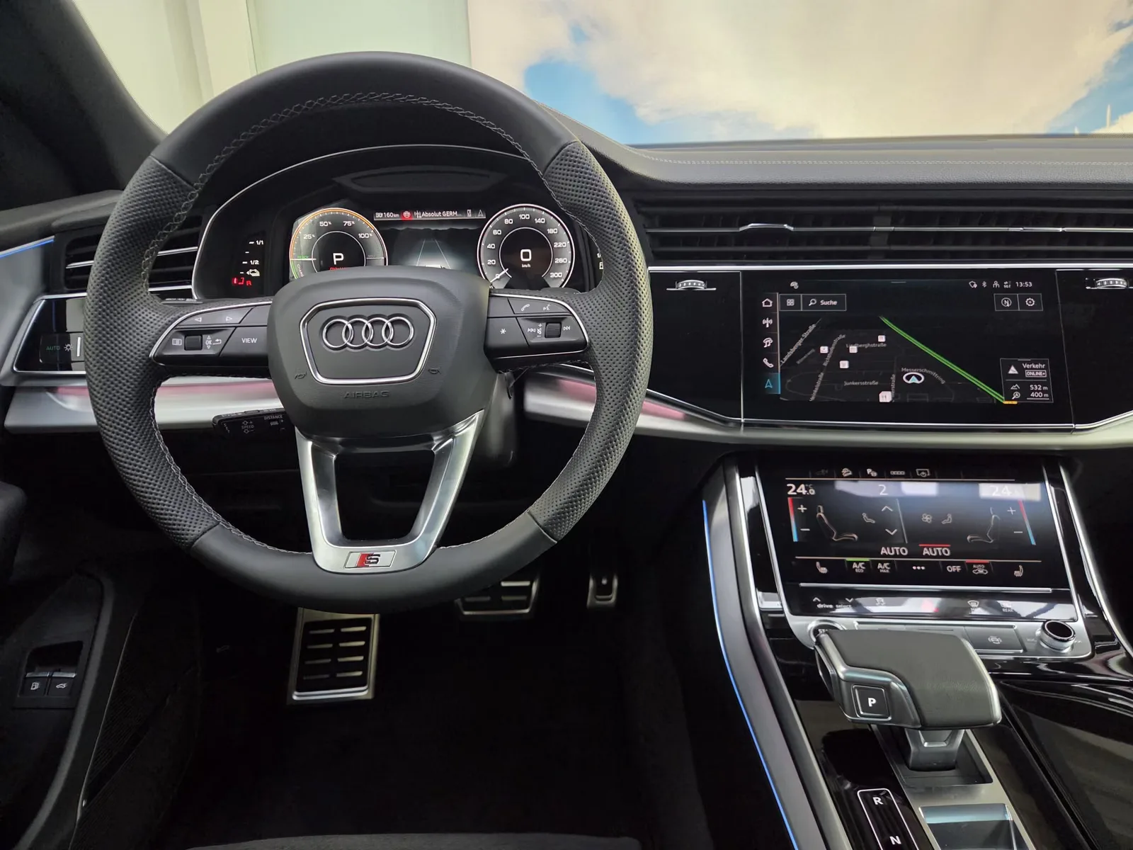 2026 Audi Q8 60 TFSI e quattro S line, 9/30
