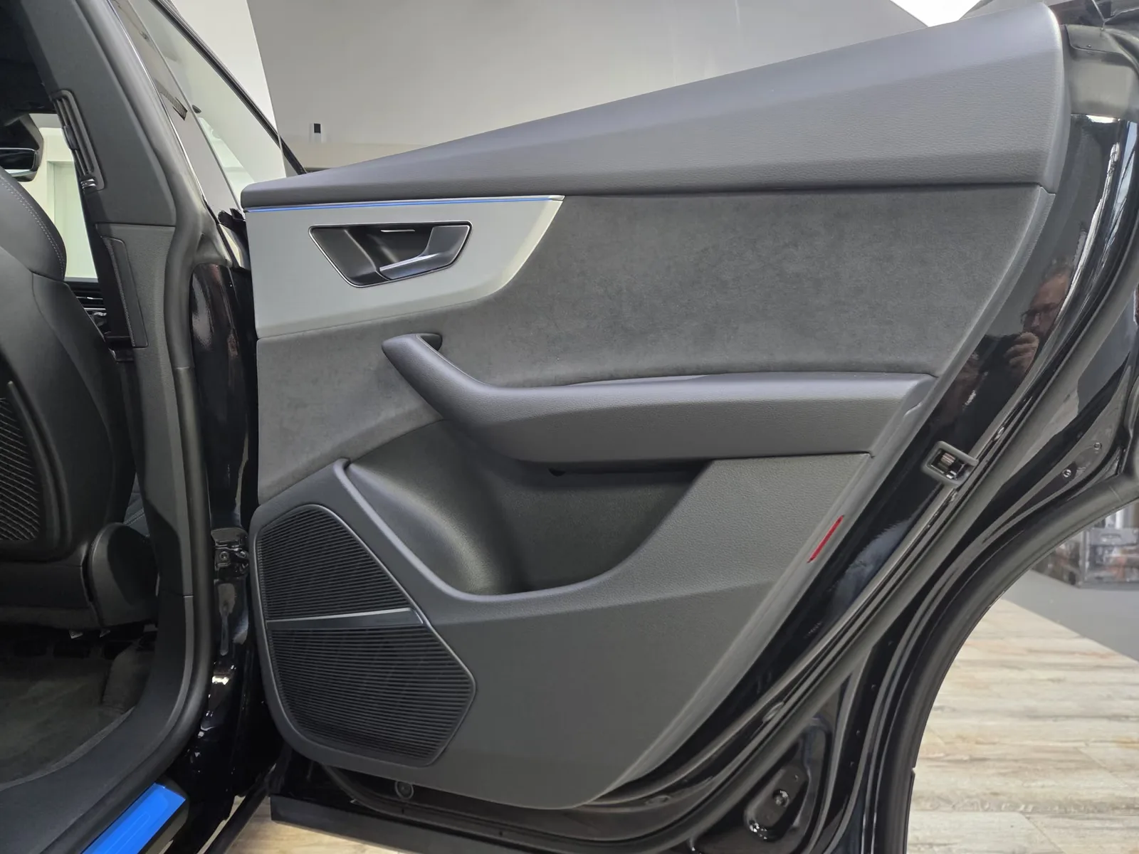 2026 Audi Q8 60 TFSI e quattro S line, 28/30