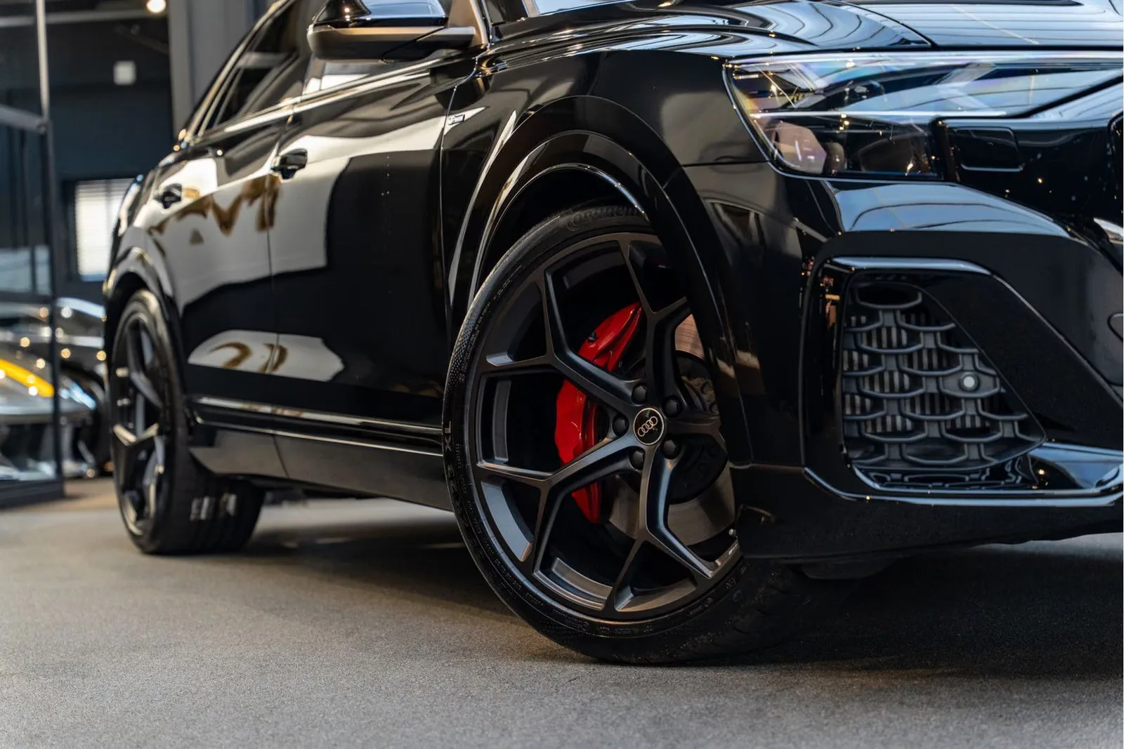2026 Audi Q8 60 TFSI e quattro Competition, 7/30