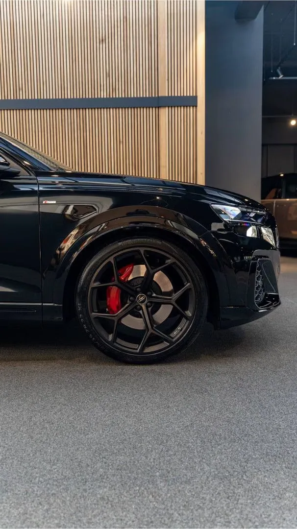 2026 Audi Q8 60 TFSI e quattro Competition, 13/30